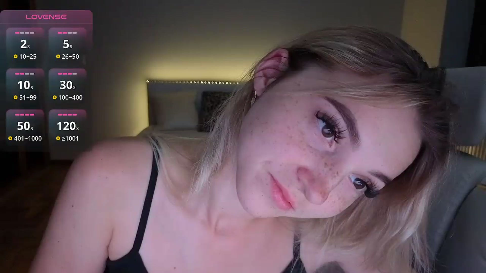 Gallery image thumbnail from Daisyy's myfreecams stream on, 08/21/2026, 20:21 image 12 of 20