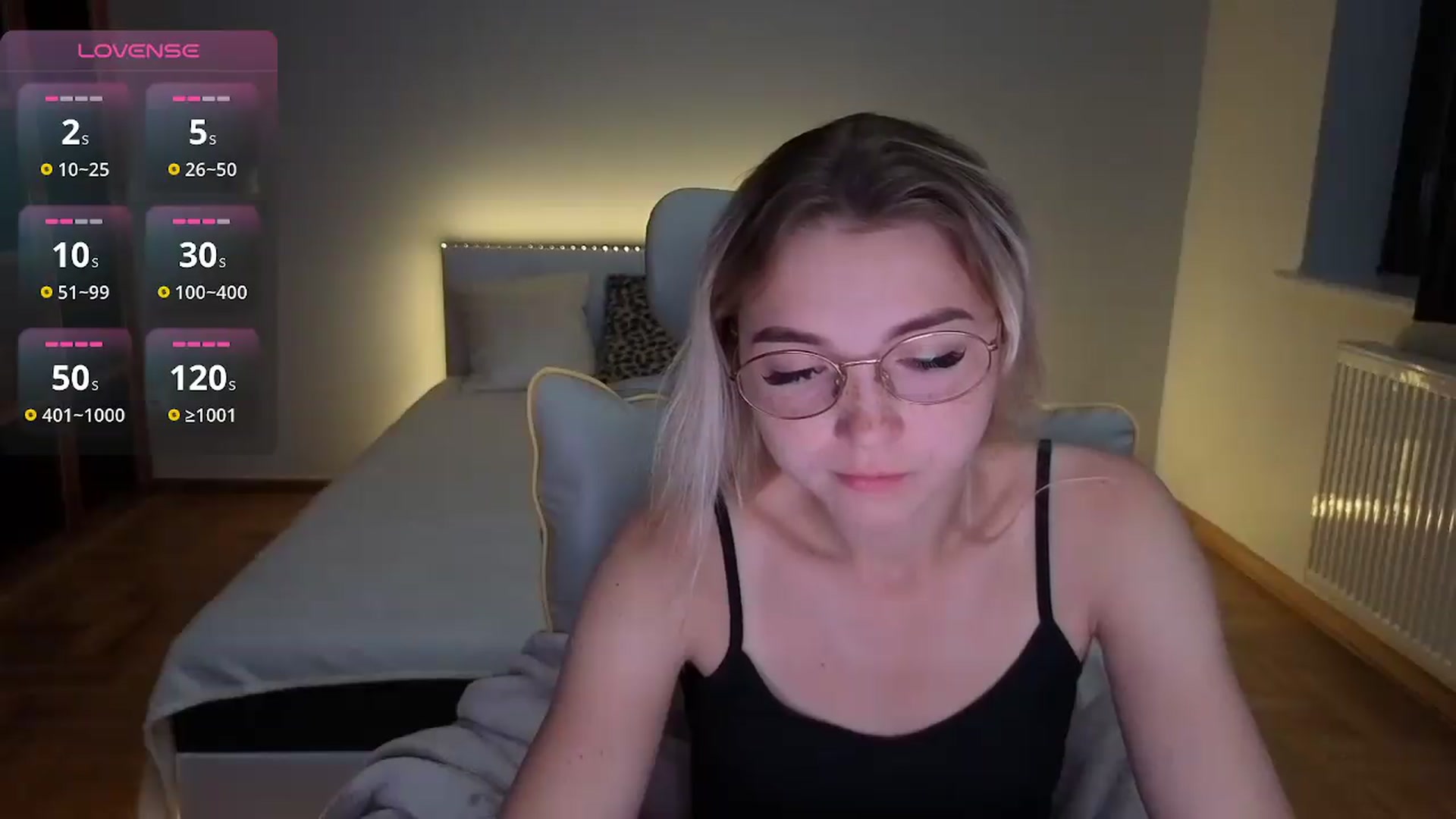 Gallery image thumbnail from Daisyy's myfreecams stream on, 08/21/2026, 20:21 image 16 of 20