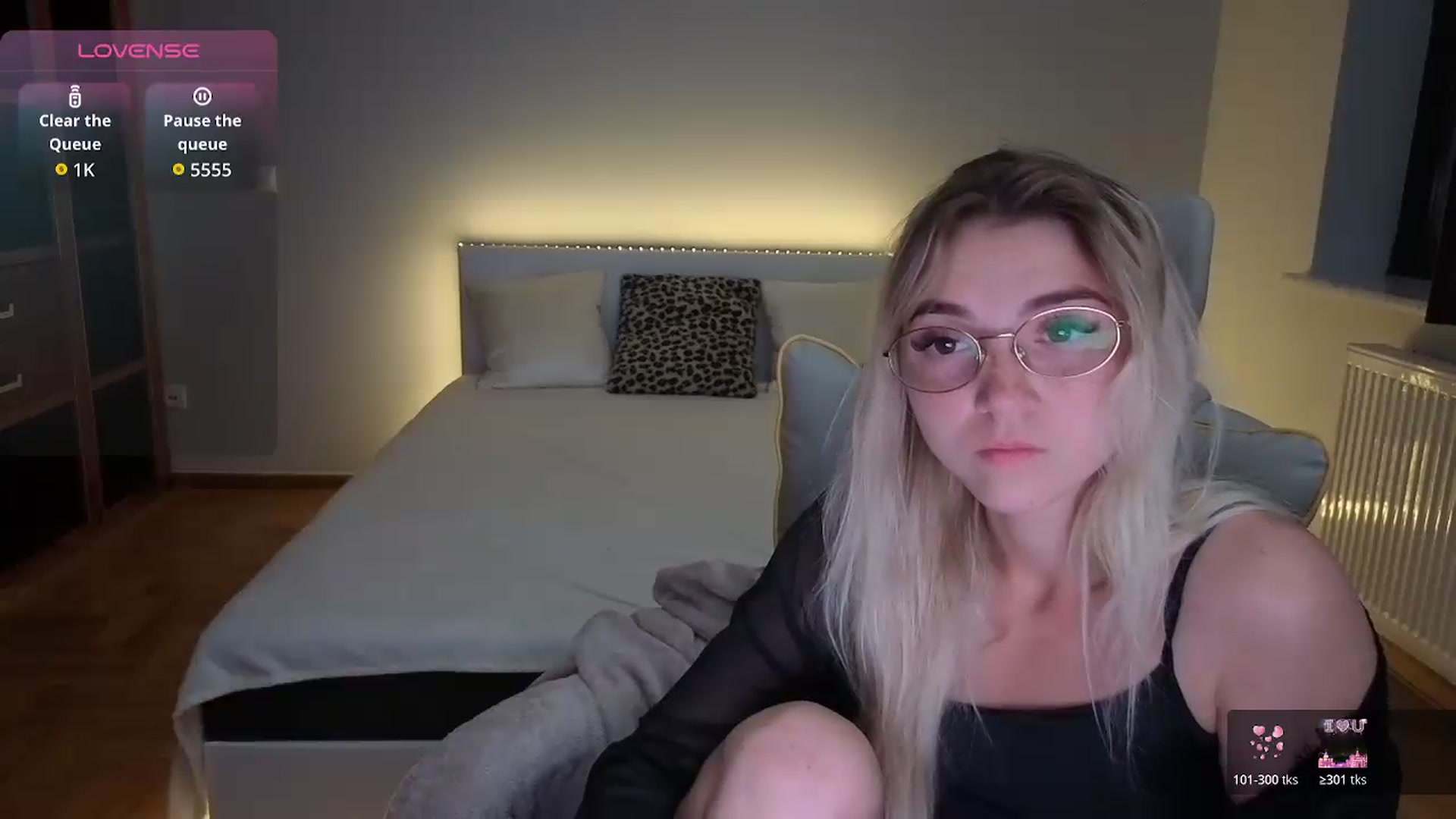 Gallery image thumbnail from Daisyy's myfreecams stream on, 08/21/2026, 21:33 image 7 of 20