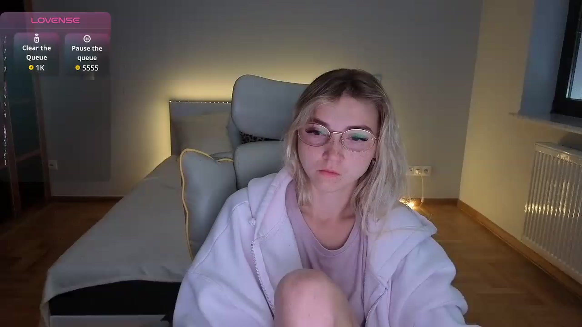 Gallery image thumbnail from Daisyy's myfreecams stream on, 08/22/2026, 17:05 image 11 of 20