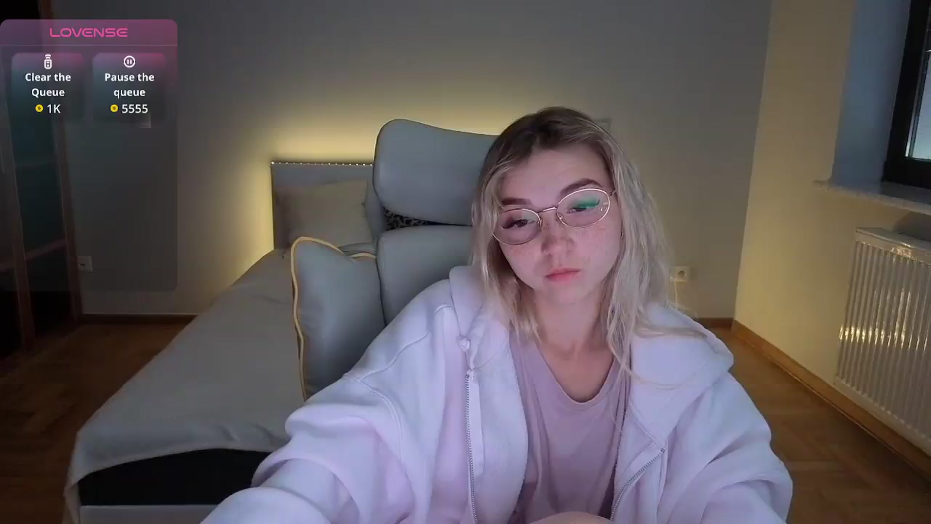 Gallery image thumbnail from Daisyy's myfreecams stream on, 08/22/2026, 17:05 image 12 of 20