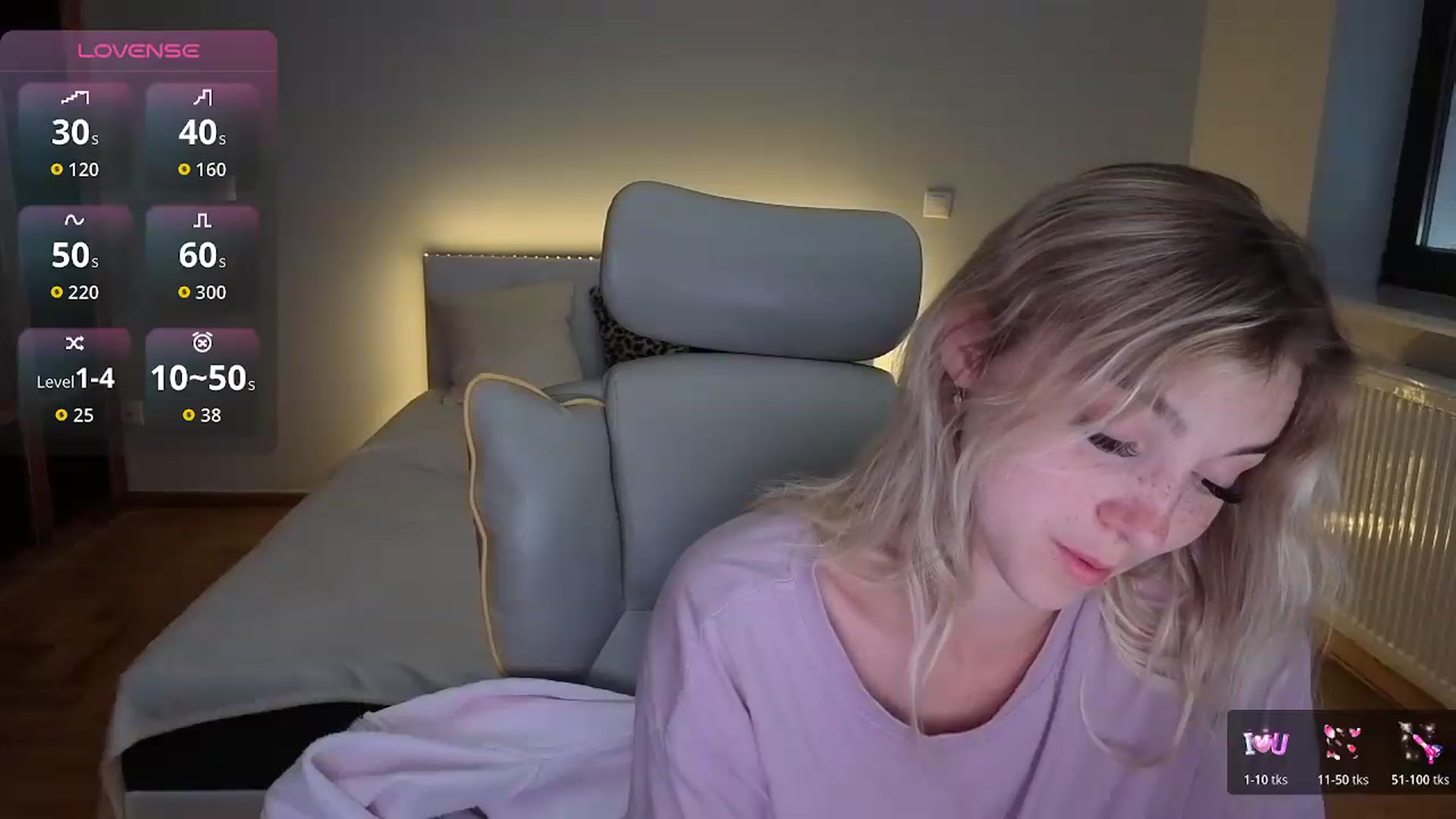 Gallery image thumbnail from Daisyy's myfreecams stream on, 08/22/2026, 17:05 image 18 of 20