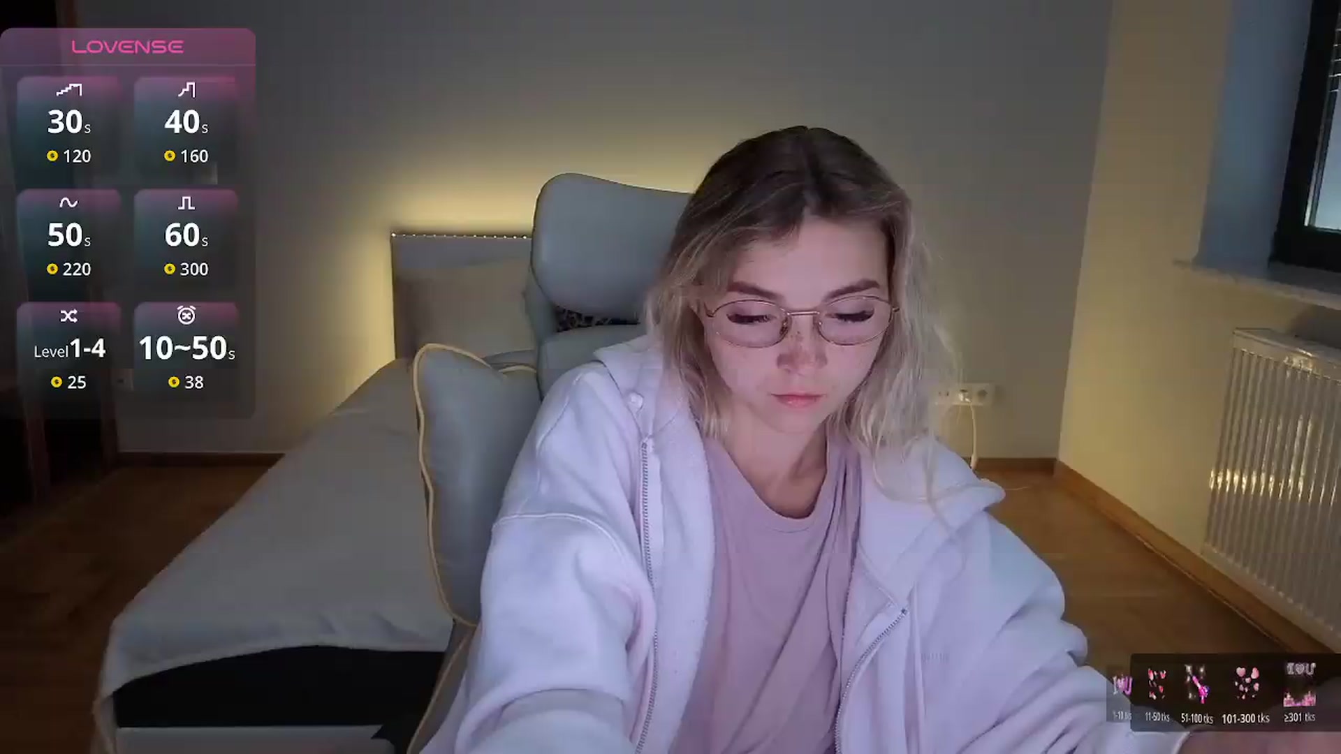 Gallery image thumbnail from Daisyy's myfreecams stream on, 08/22/2026, 17:05 image 10 of 20