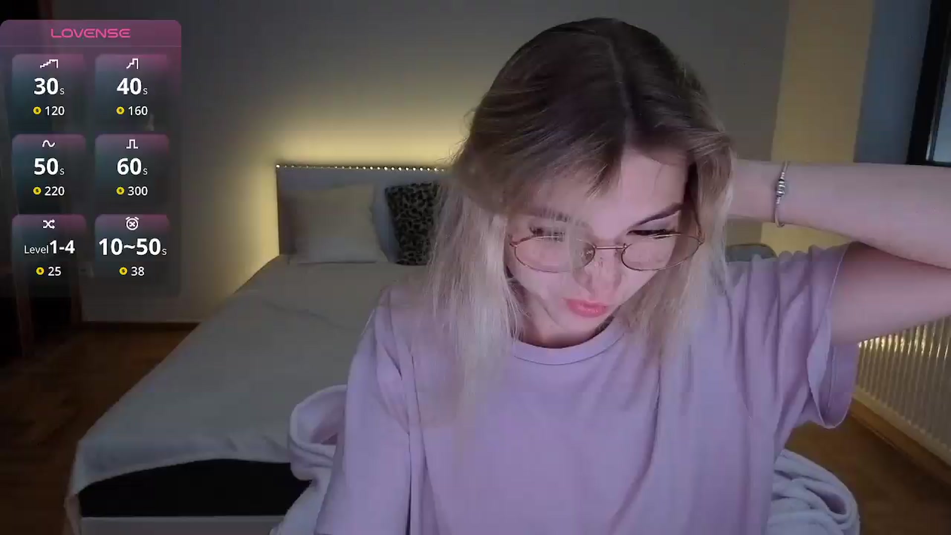 Gallery image thumbnail from Daisyy's myfreecams stream on, 08/22/2026, 17:32 image 1 of 20