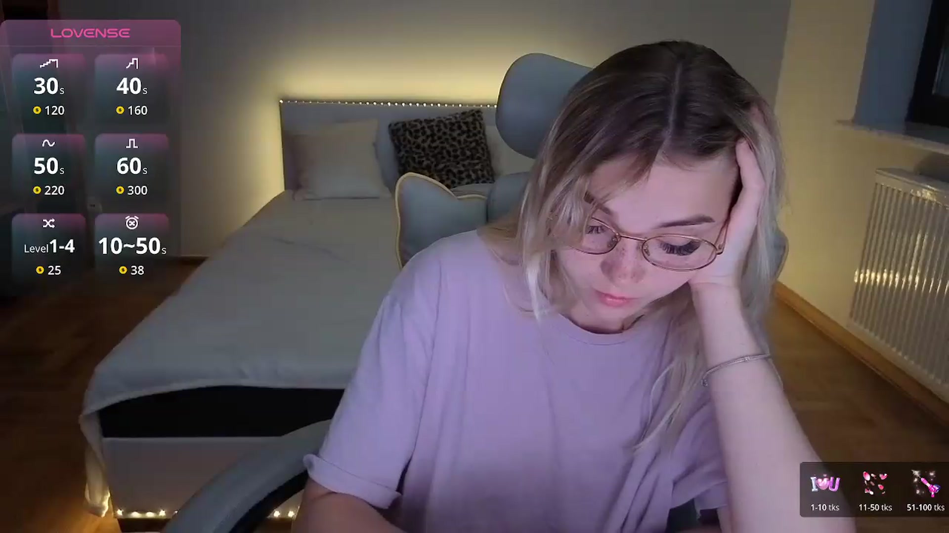 Gallery image thumbnail from Daisyy's myfreecams stream on, 08/22/2026, 18:43 image 4 of 20