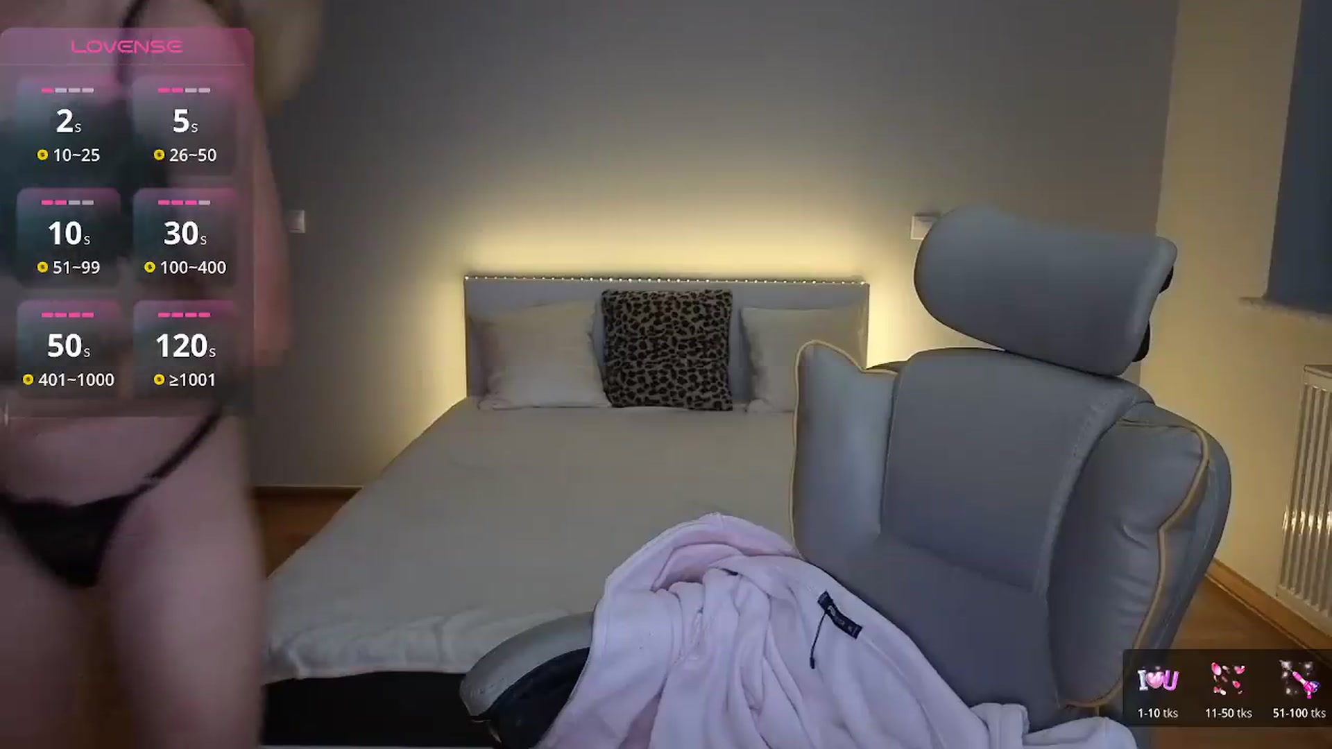 Gallery image thumbnail from Daisyy's myfreecams stream on, 08/22/2026, 20:23 image 15 of 20