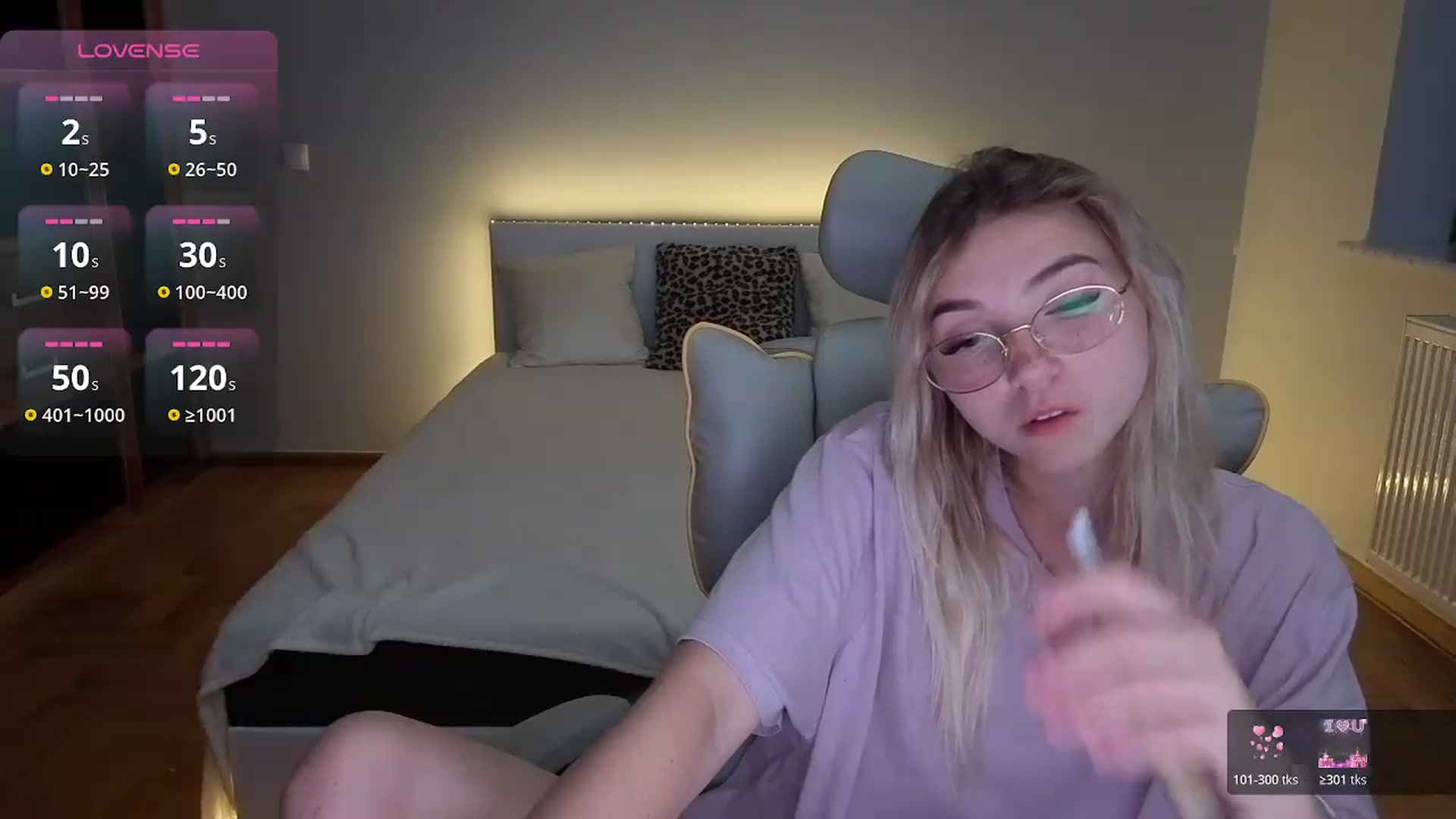 Gallery image thumbnail from Daisyy's myfreecams stream on, 08/23/2026, 02:16 image 12 of 20