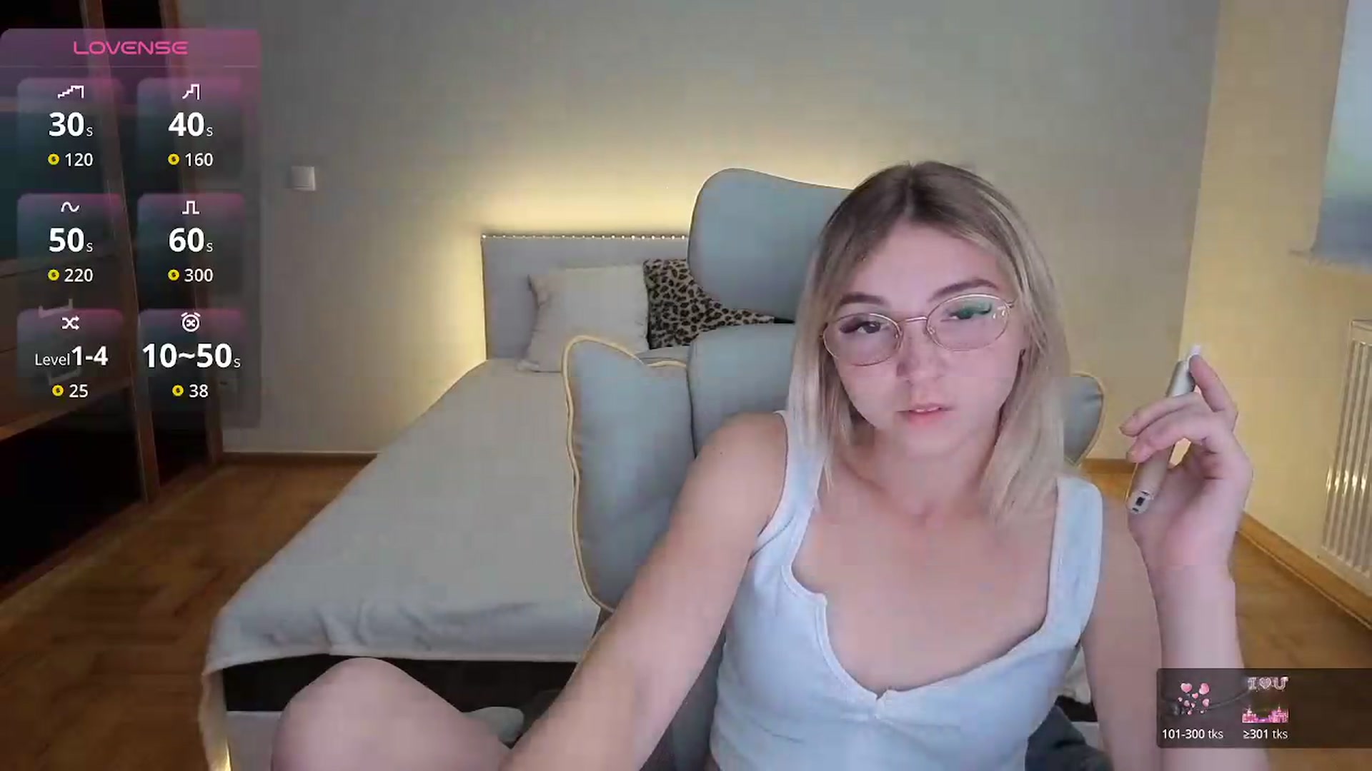 Gallery image thumbnail from Daisyy's myfreecams stream on, 08/23/2026, 14:59 image 17 of 20