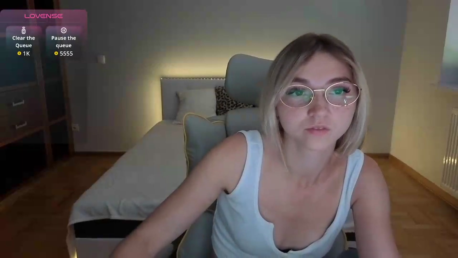Gallery image thumbnail from Daisyy's myfreecams stream on, 08/23/2026, 14:59 image 18 of 20