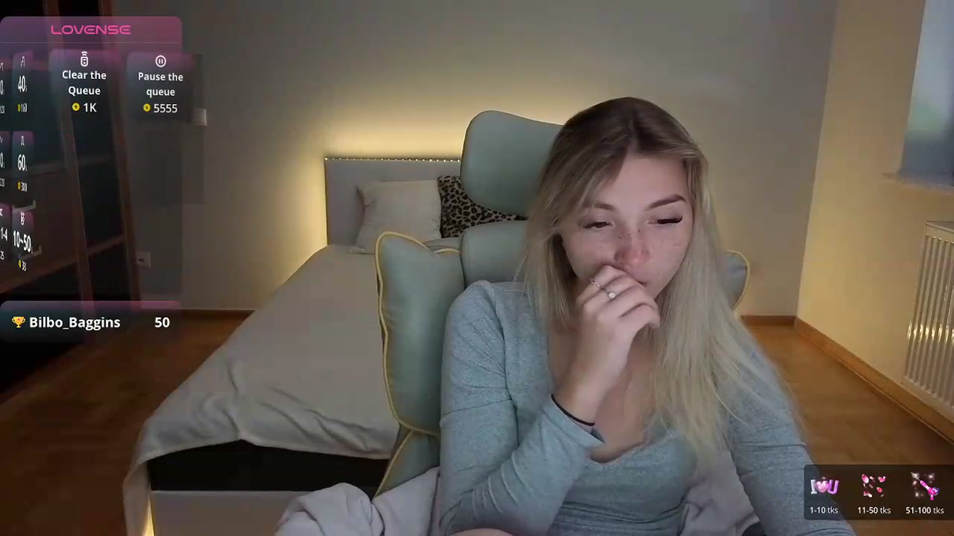 Gallery image thumbnail from Daisyy's myfreecams stream on, 08/23/2026, 14:59 image 4 of 20