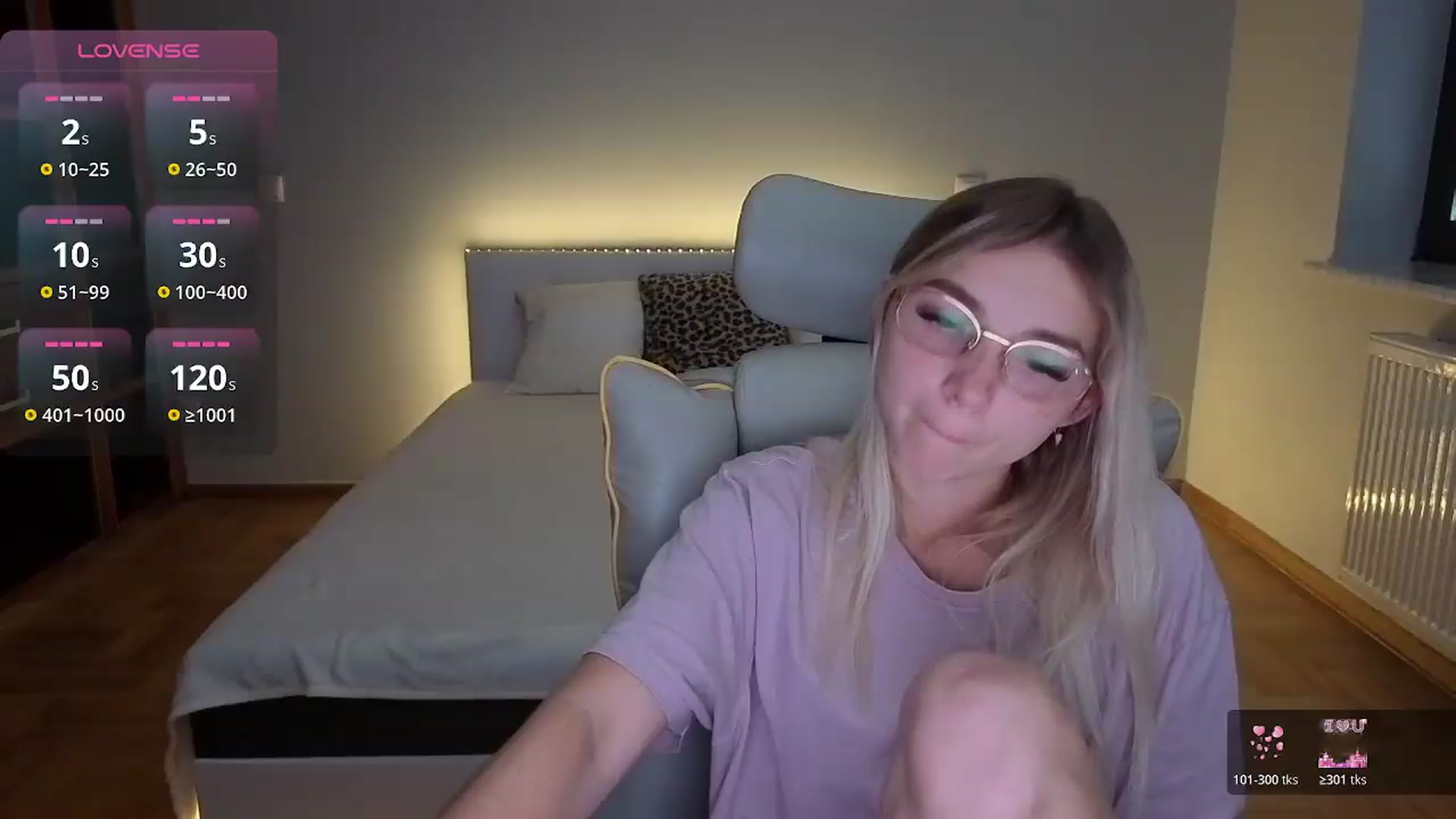 Gallery image thumbnail from Daisyy's myfreecams stream on, 08/23/2026, 17:14 image 10 of 20