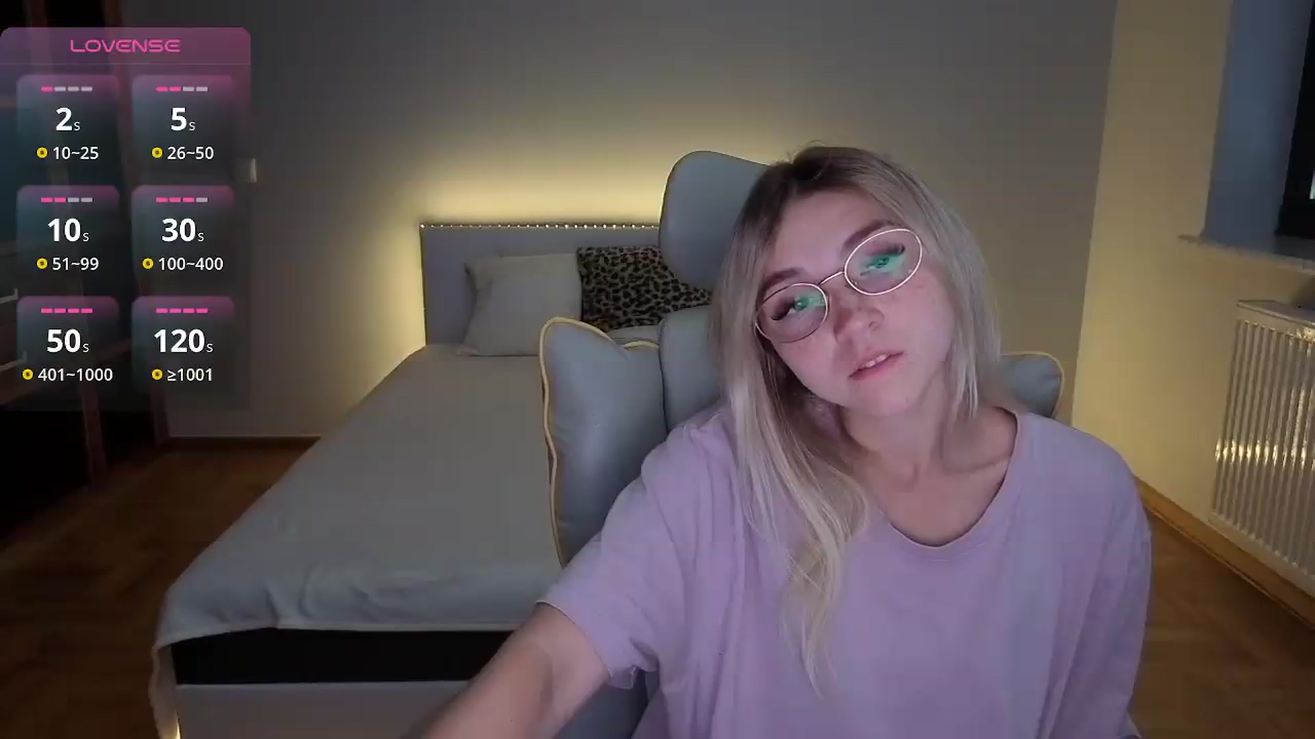 Gallery image thumbnail from Daisyy's myfreecams stream on, 08/23/2026, 17:14 image 14 of 20