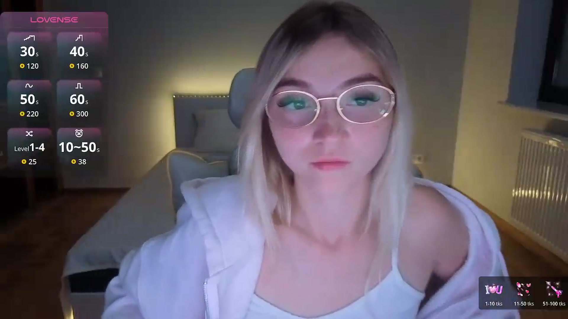 Gallery image thumbnail from Daisyy's myfreecams stream on, 08/23/2026, 22:38 image 14 of 20
