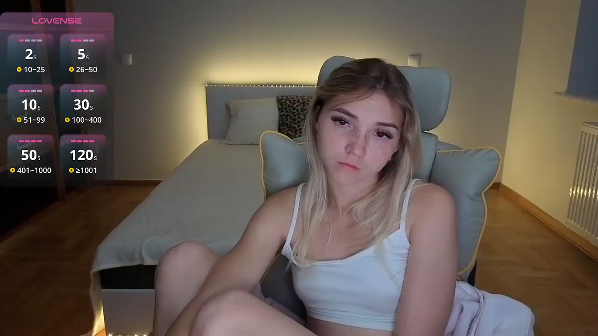 Gallery image thumbnail from Daisyy's myfreecams stream on, 08/23/2026, 23:35 image 5 of 20