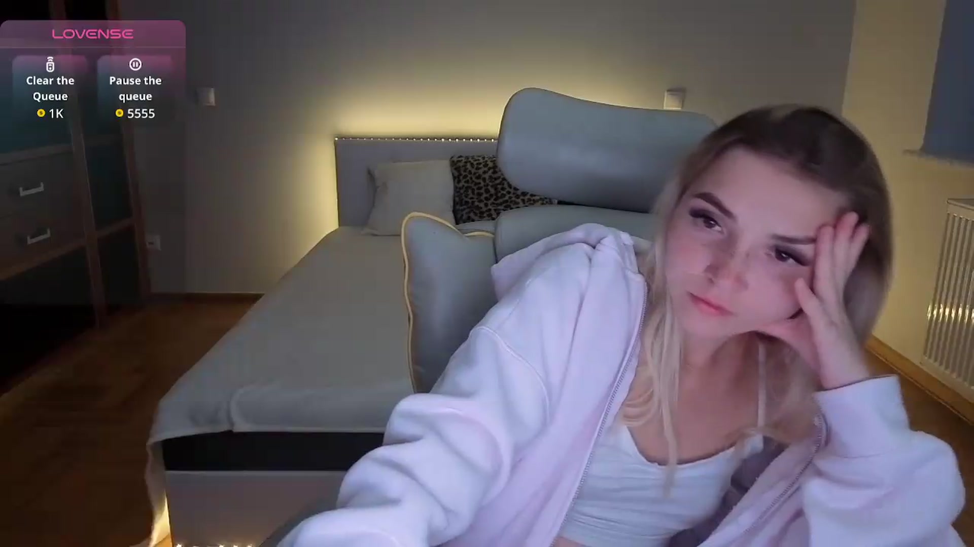 Gallery image thumbnail from Daisyy's myfreecams stream on, 08/23/2026, 23:35 image 11 of 20