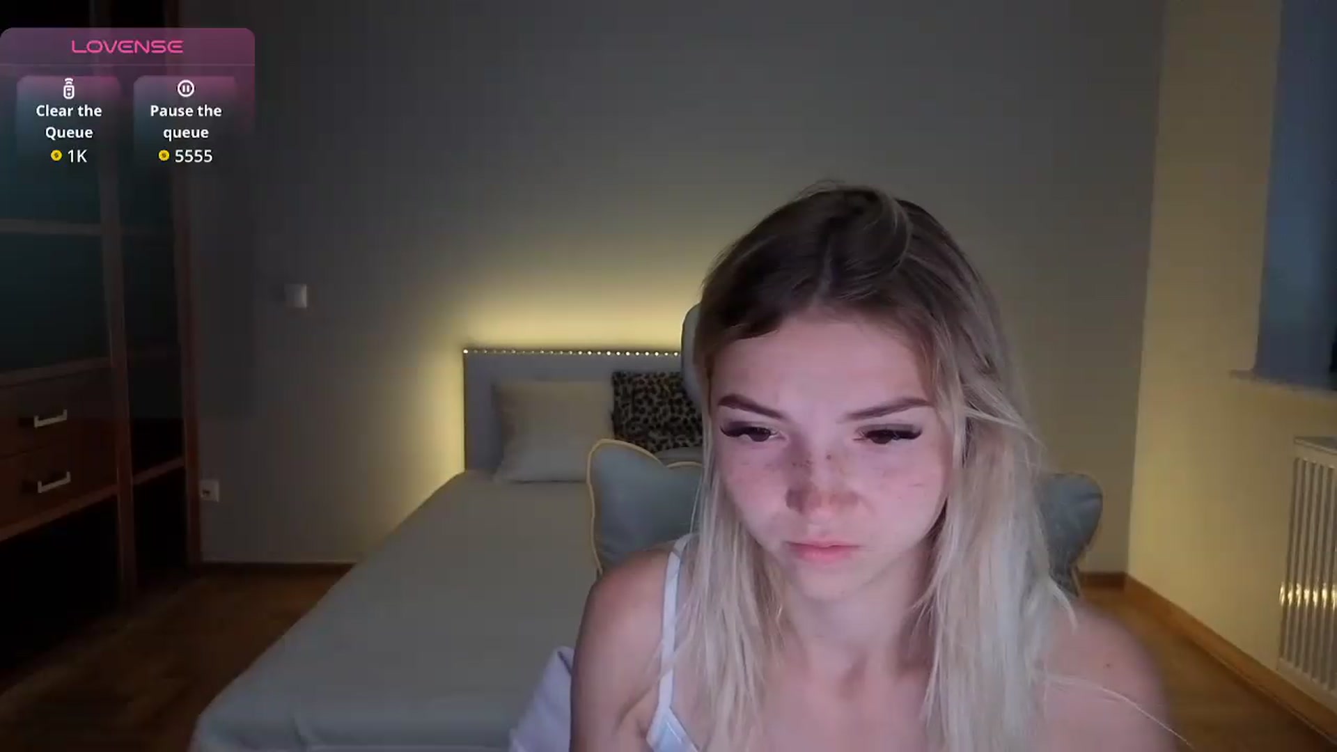 Gallery image thumbnail from Daisyy's myfreecams stream on, 08/24/2026, 06:14 image 5 of 20