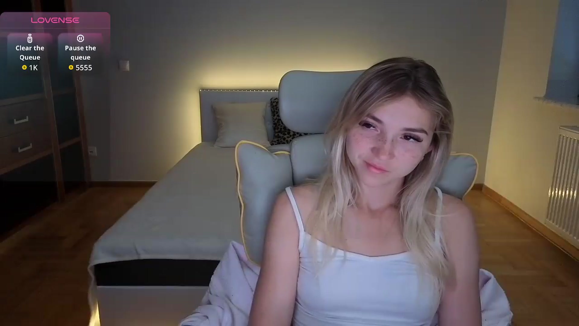 Gallery image thumbnail from Daisyy's myfreecams stream on, 08/24/2026, 06:14 image 19 of 20