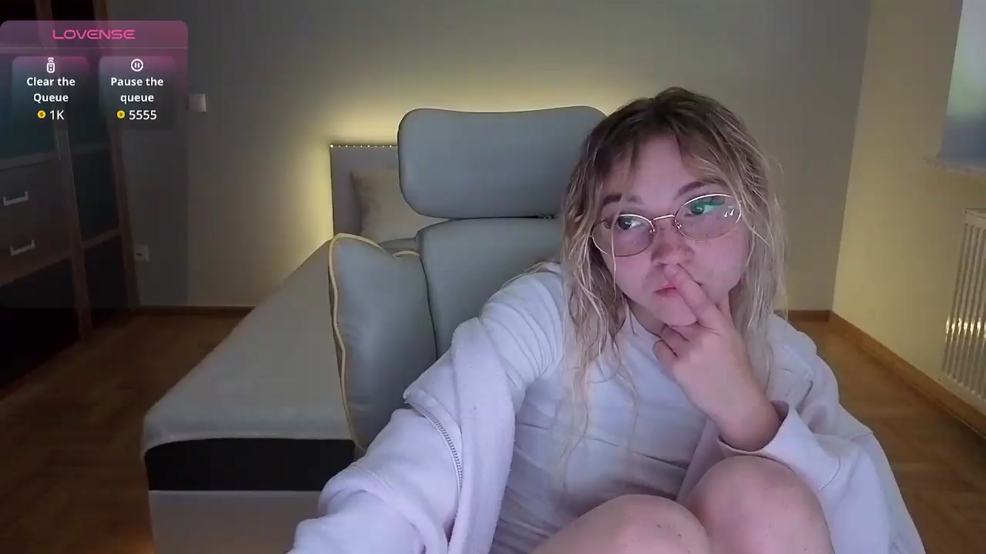 Gallery image thumbnail from Daisyy's myfreecams stream on, 08/24/2026, 14:50 image 16 of 20