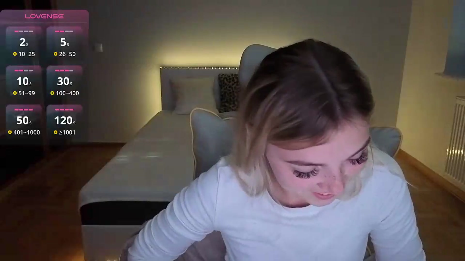 Gallery image thumbnail from Daisyy's myfreecams stream on, 08/24/2026, 16:42 image 5 of 20