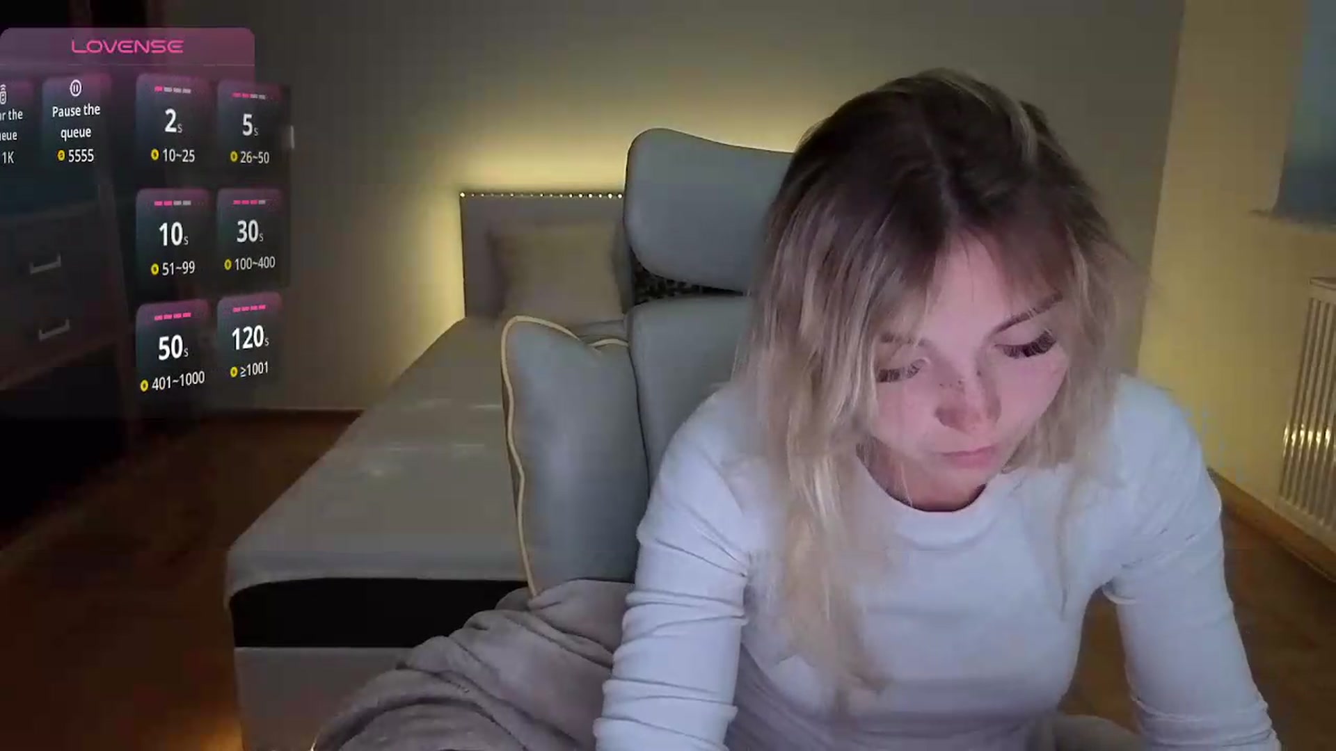 Gallery image thumbnail from Daisyy's myfreecams stream on, 08/24/2026, 16:42 image 4 of 20