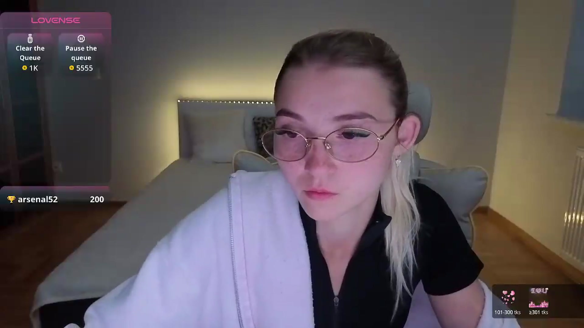Gallery image thumbnail from Daisyy's myfreecams stream on, 08/25/2026, 13:20 image 19 of 20