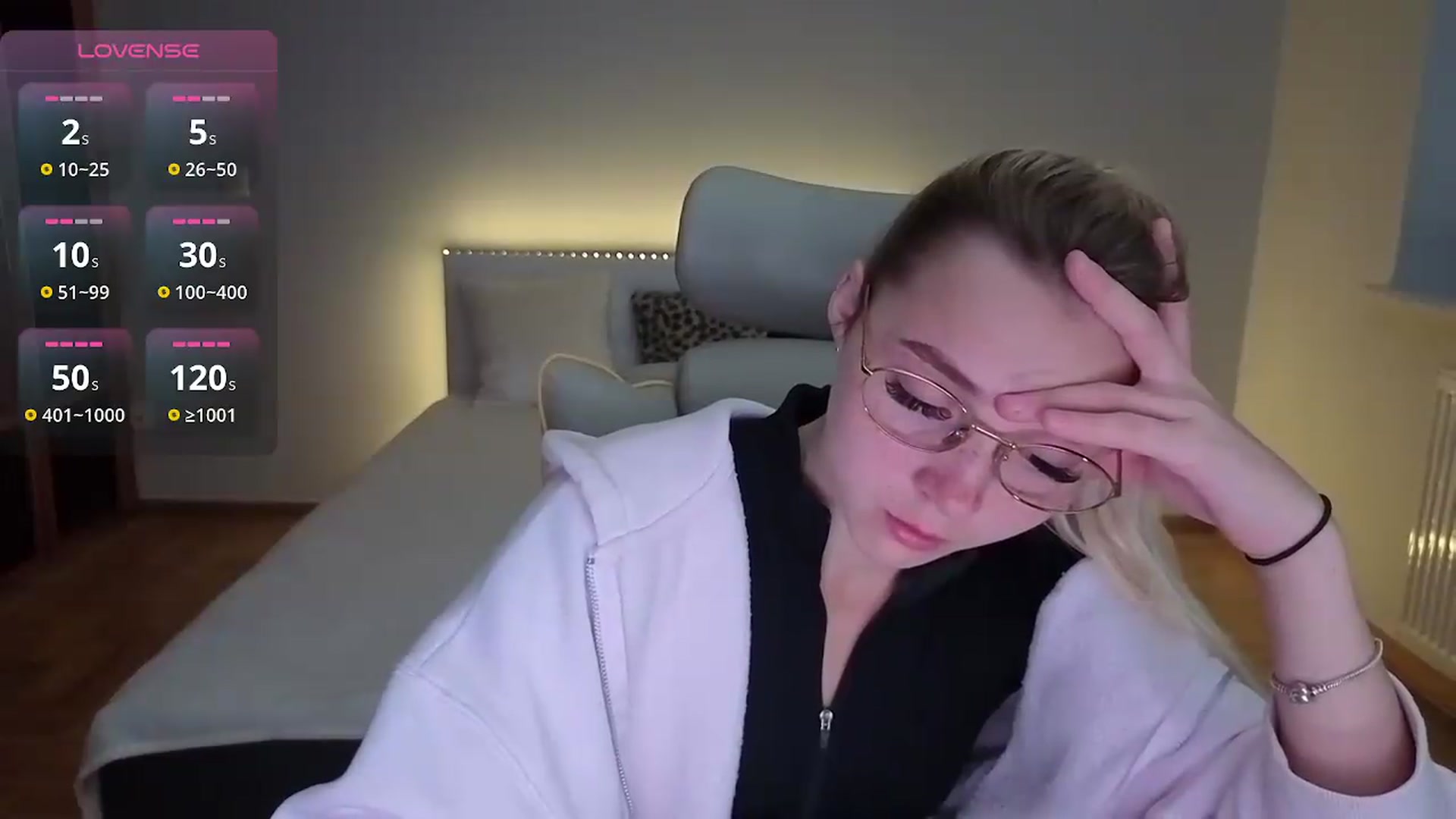 Gallery image thumbnail from Daisyy's myfreecams stream on, 08/25/2026, 13:20 image 6 of 20