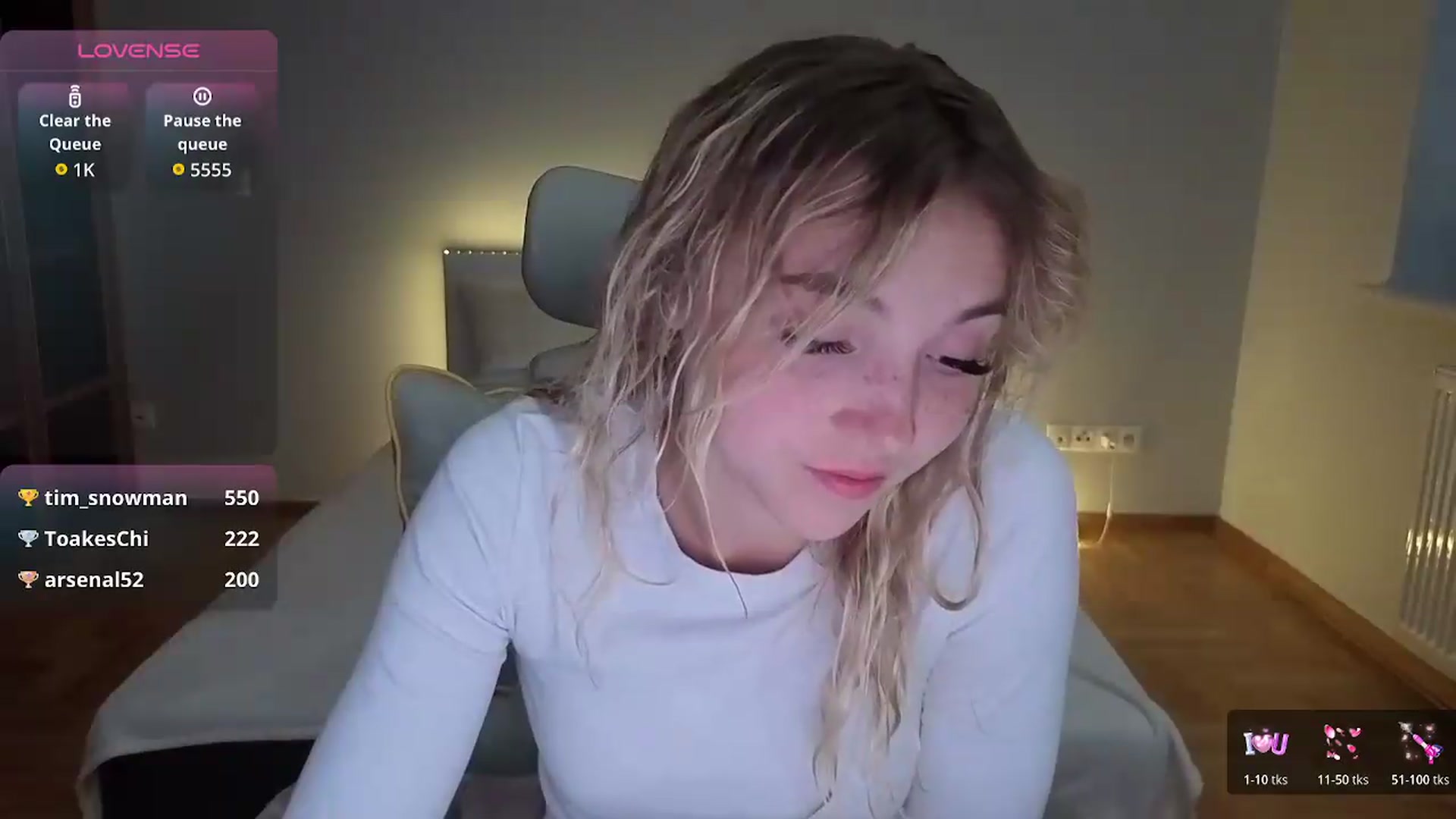 Gallery image thumbnail from Daisyy's myfreecams stream on, 08/25/2026, 14:24 image 8 of 20