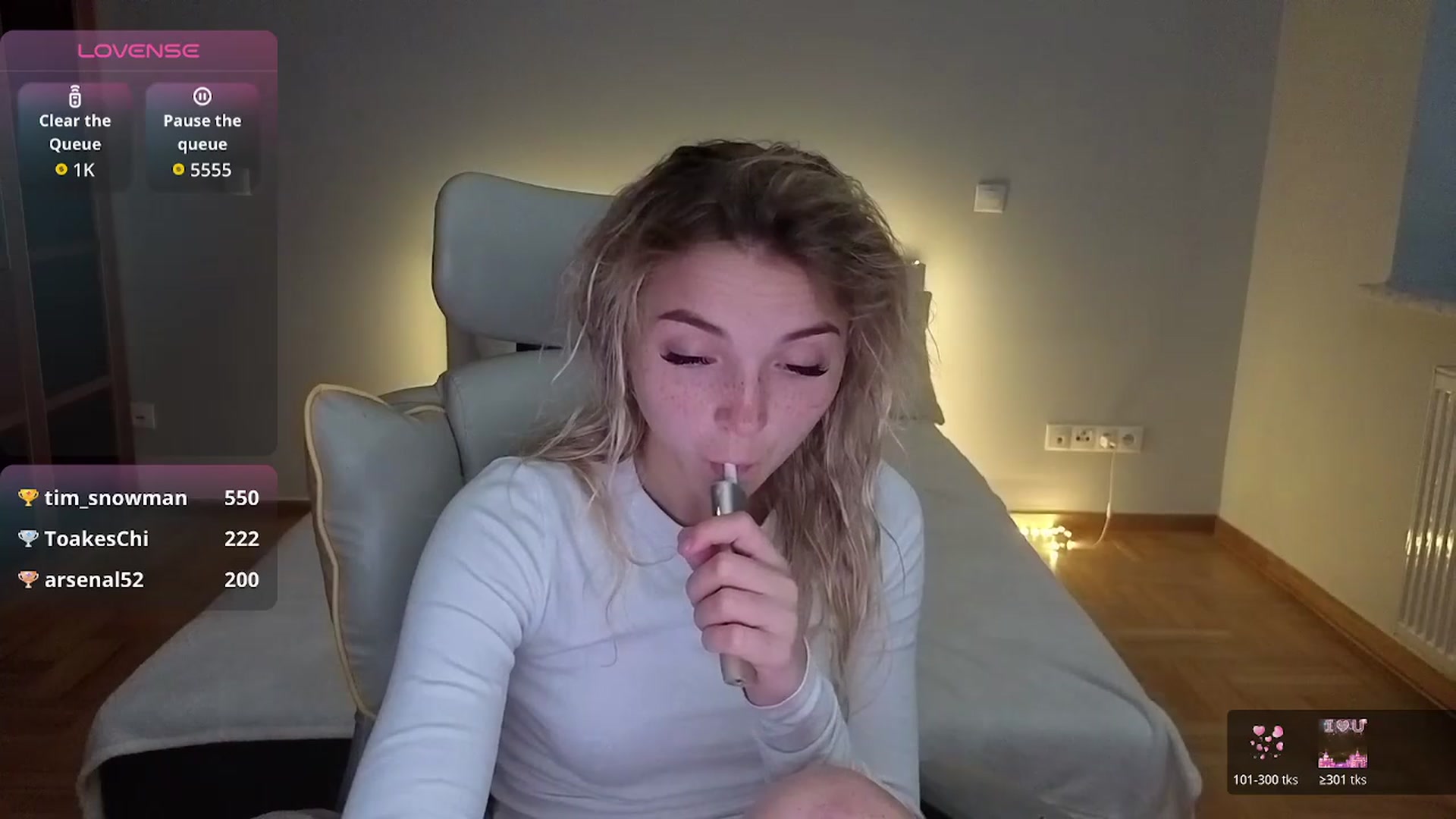 Gallery image thumbnail from Daisyy's myfreecams stream on, 08/25/2026, 14:24 image 11 of 20
