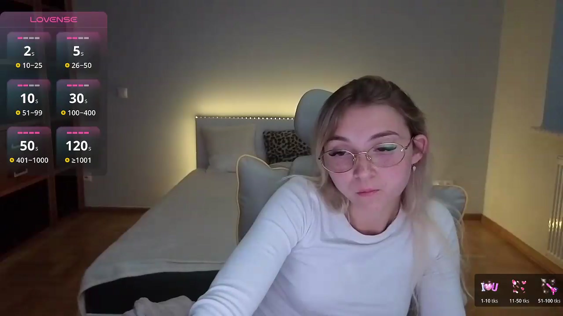 Gallery image thumbnail from Daisyy's myfreecams stream on, 08/25/2026, 15:42 image 7 of 20