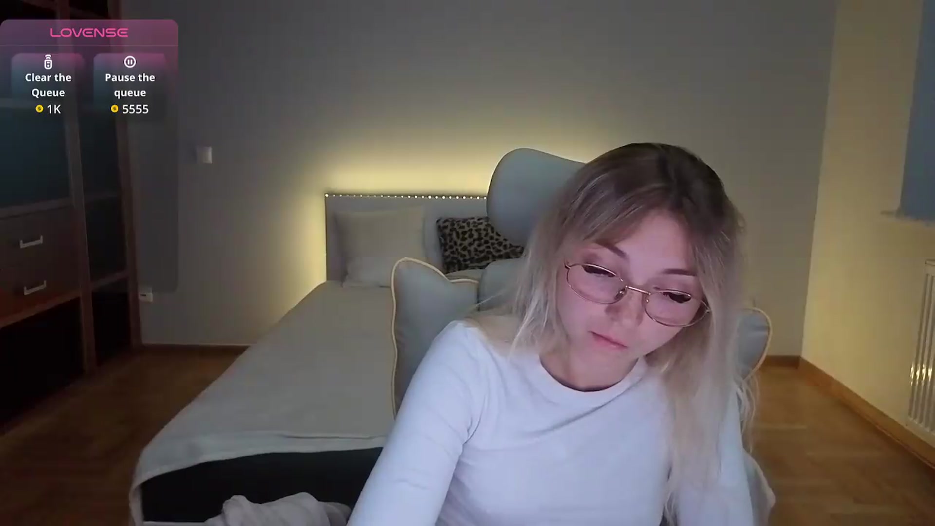 Gallery image thumbnail from Daisyy's myfreecams stream on, 08/25/2026, 15:42 image 9 of 20
