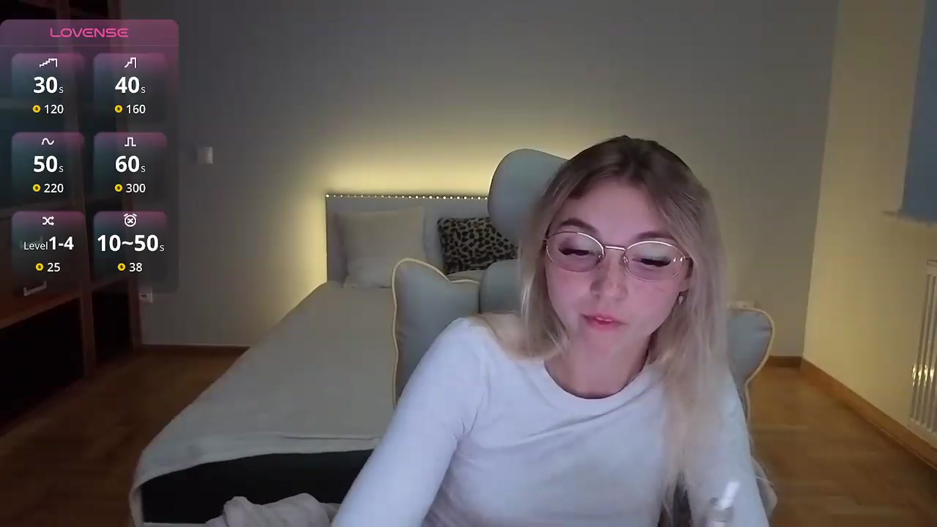 Gallery image thumbnail from Daisyy's myfreecams stream on, 08/25/2026, 15:42 image 11 of 20