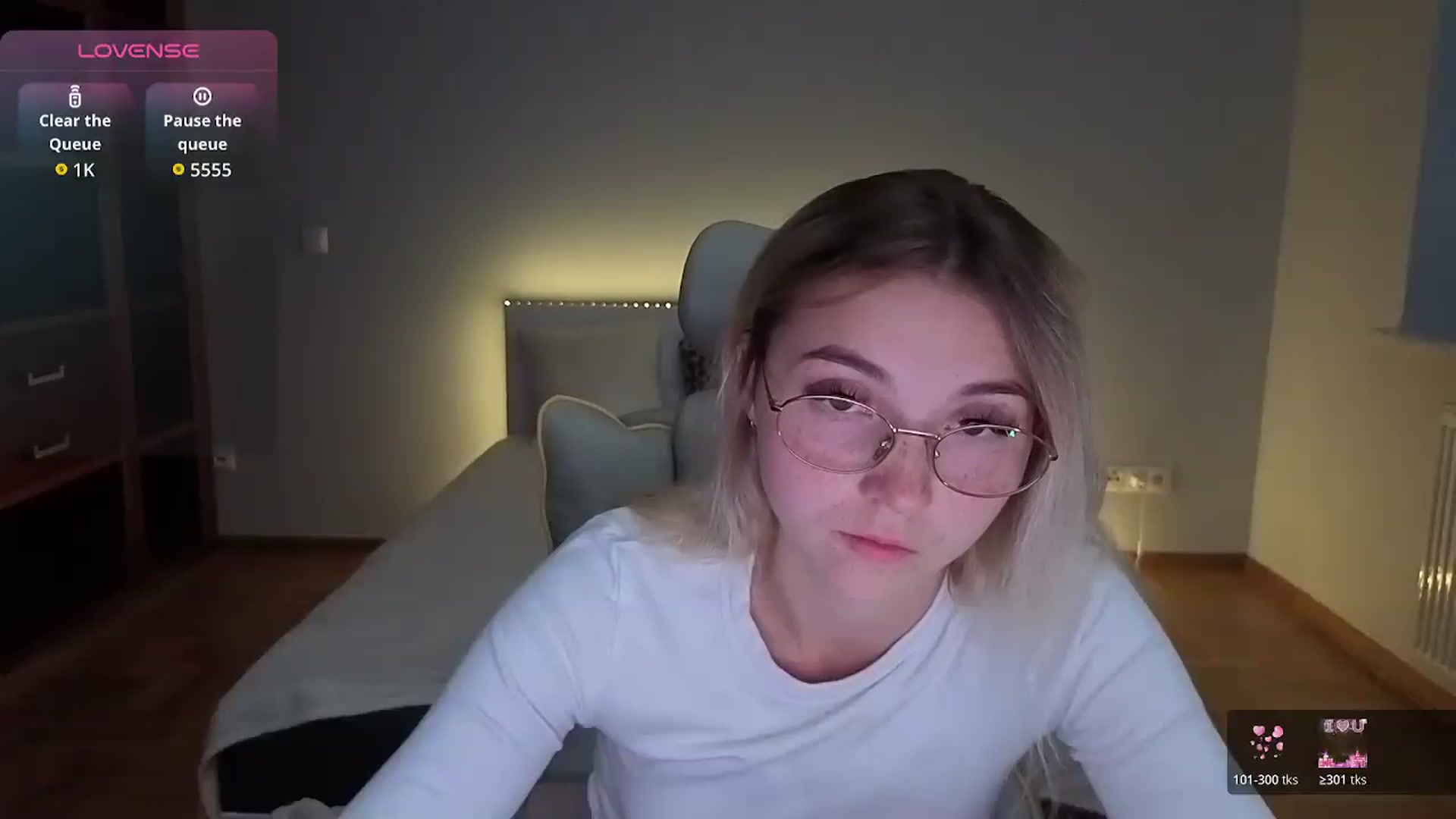 Gallery image thumbnail from Daisyy's myfreecams stream on, 08/25/2026, 15:42 image 2 of 20