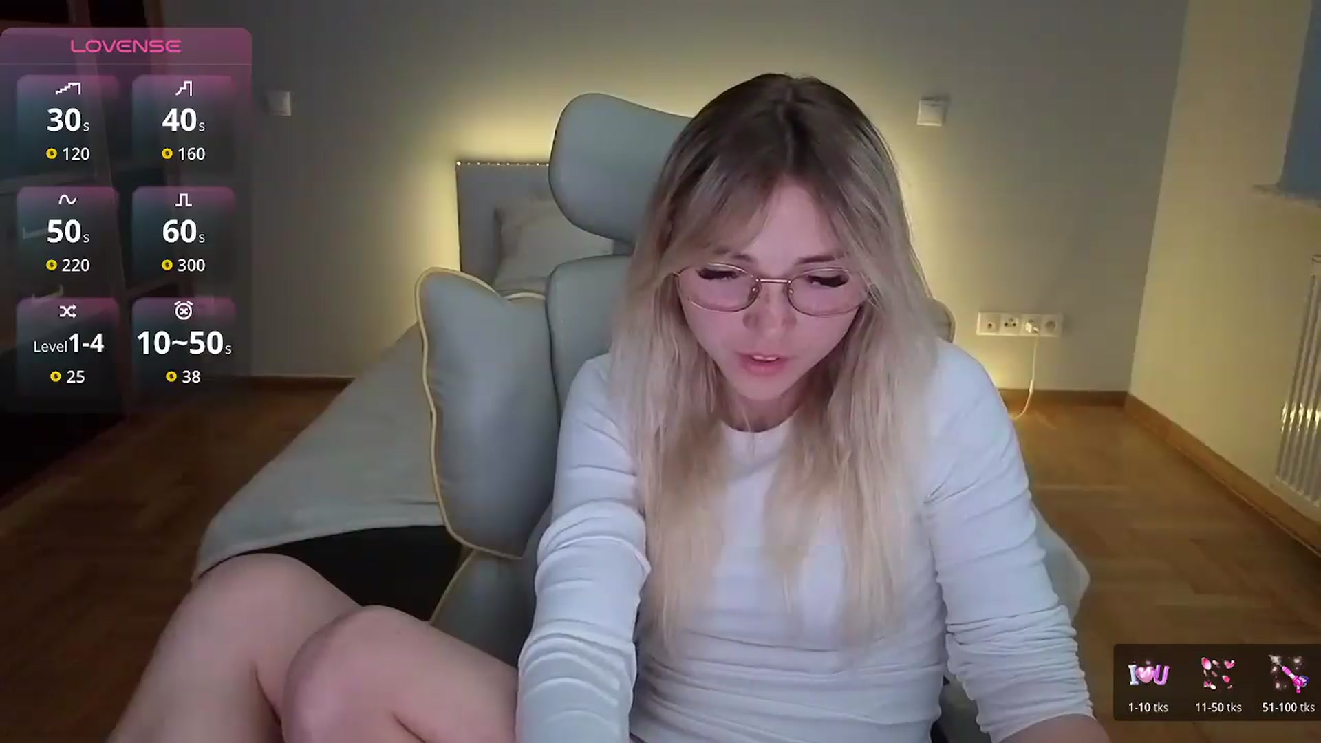 Gallery image thumbnail from Daisyy's myfreecams stream on, 08/25/2026, 17:06 image 12 of 20