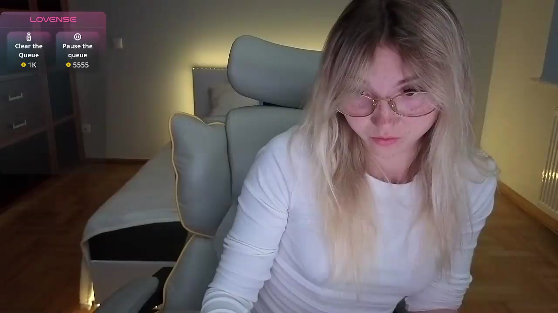 Gallery image thumbnail from Daisyy's myfreecams stream on, 08/25/2026, 17:06 image 19 of 20