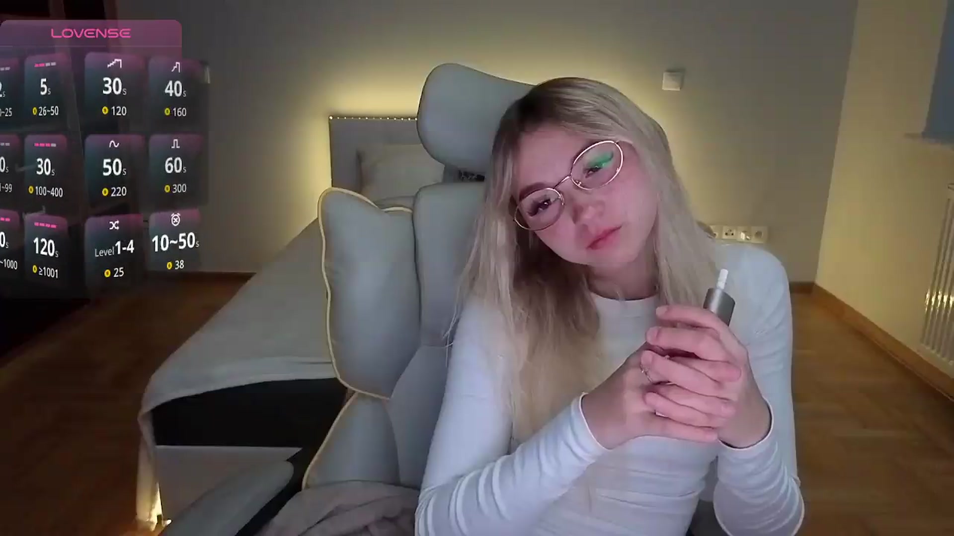 Gallery image thumbnail from Daisyy's myfreecams stream on, 08/25/2026, 17:06 image 5 of 20