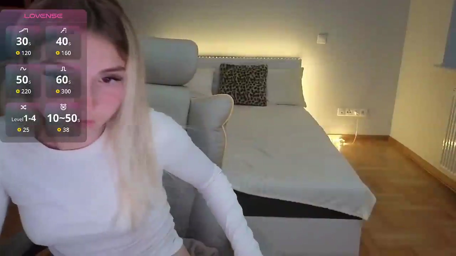 Gallery image thumbnail from Daisyy's myfreecams stream on, 08/25/2026, 18:34 image 7 of 20