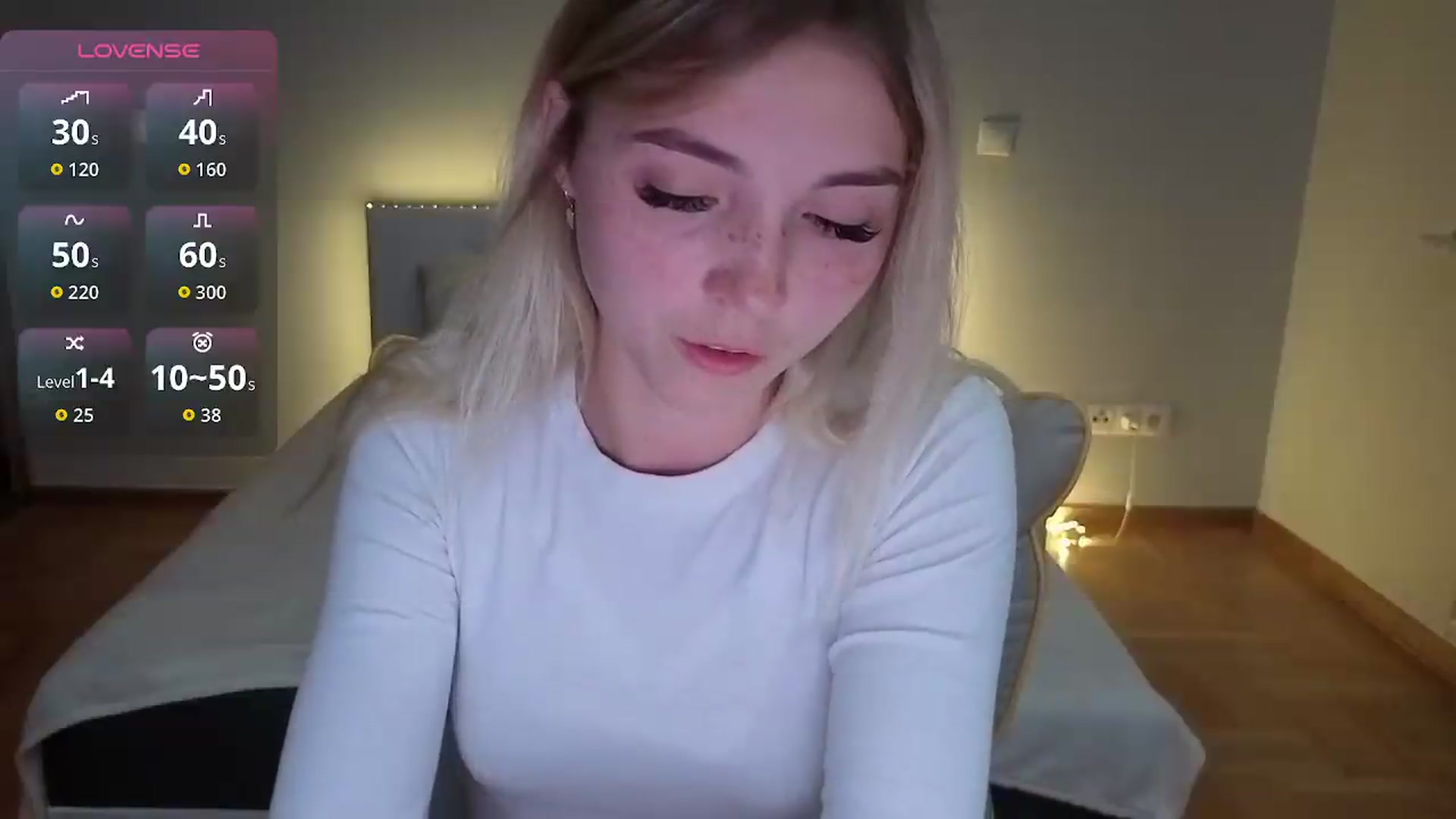 Gallery image thumbnail from Daisyy's myfreecams stream on, 08/25/2026, 18:34 image 2 of 20