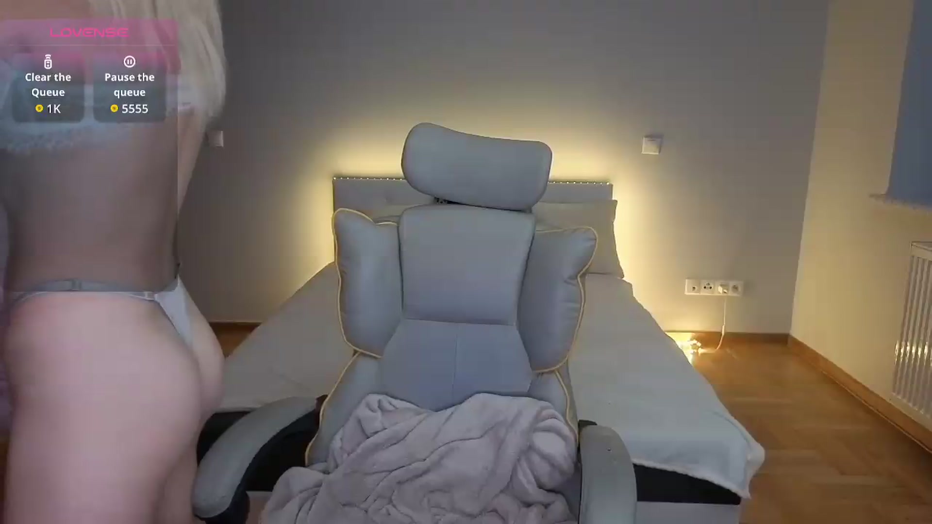 Gallery image thumbnail from Daisyy's myfreecams stream on, 08/25/2026, 23:07 image 14 of 20