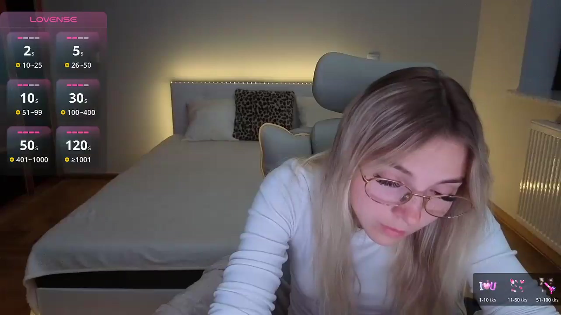 Gallery image thumbnail from Daisyy's myfreecams stream on, 08/26/2026, 02:34 image 7 of 20