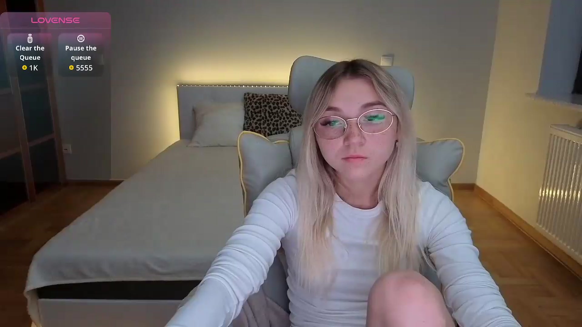 Gallery image thumbnail from Daisyy's myfreecams stream on, 08/26/2026, 02:34 image 2 of 20