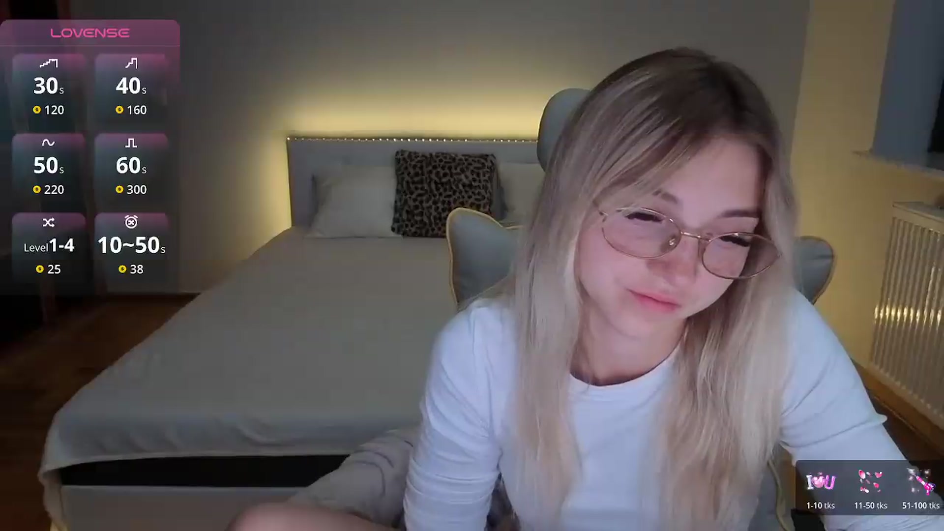 Gallery image thumbnail from Daisyy's myfreecams stream on, 08/26/2026, 02:34 image 14 of 20