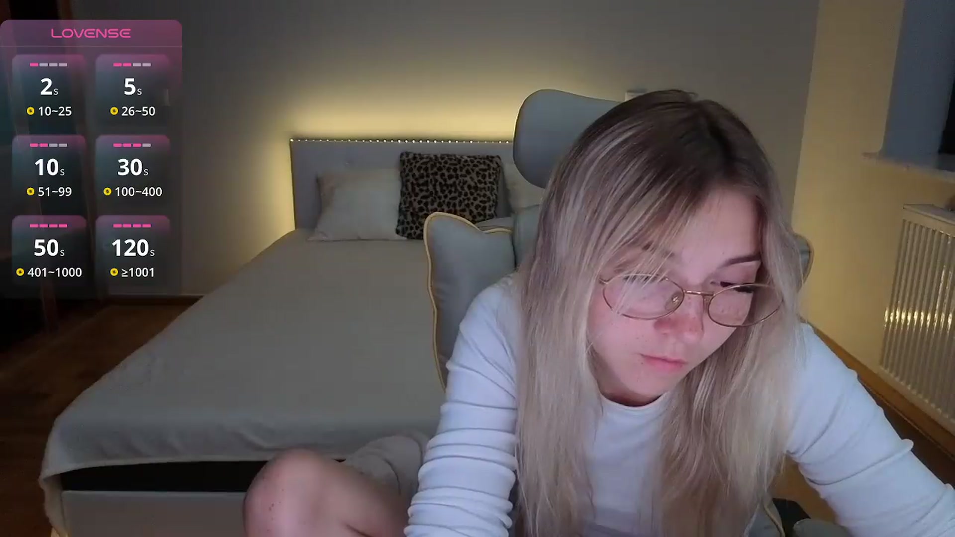 Gallery image thumbnail from Daisyy's myfreecams stream on, 08/26/2026, 02:34 image 20 of 20