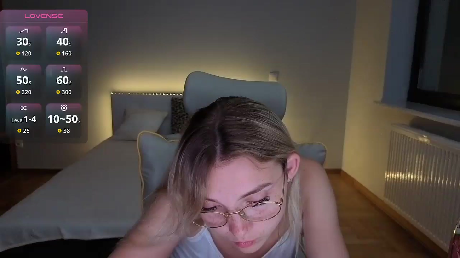 Gallery image thumbnail from Daisyy's myfreecams stream on, 08/26/2026, 20:30 image 10 of 20