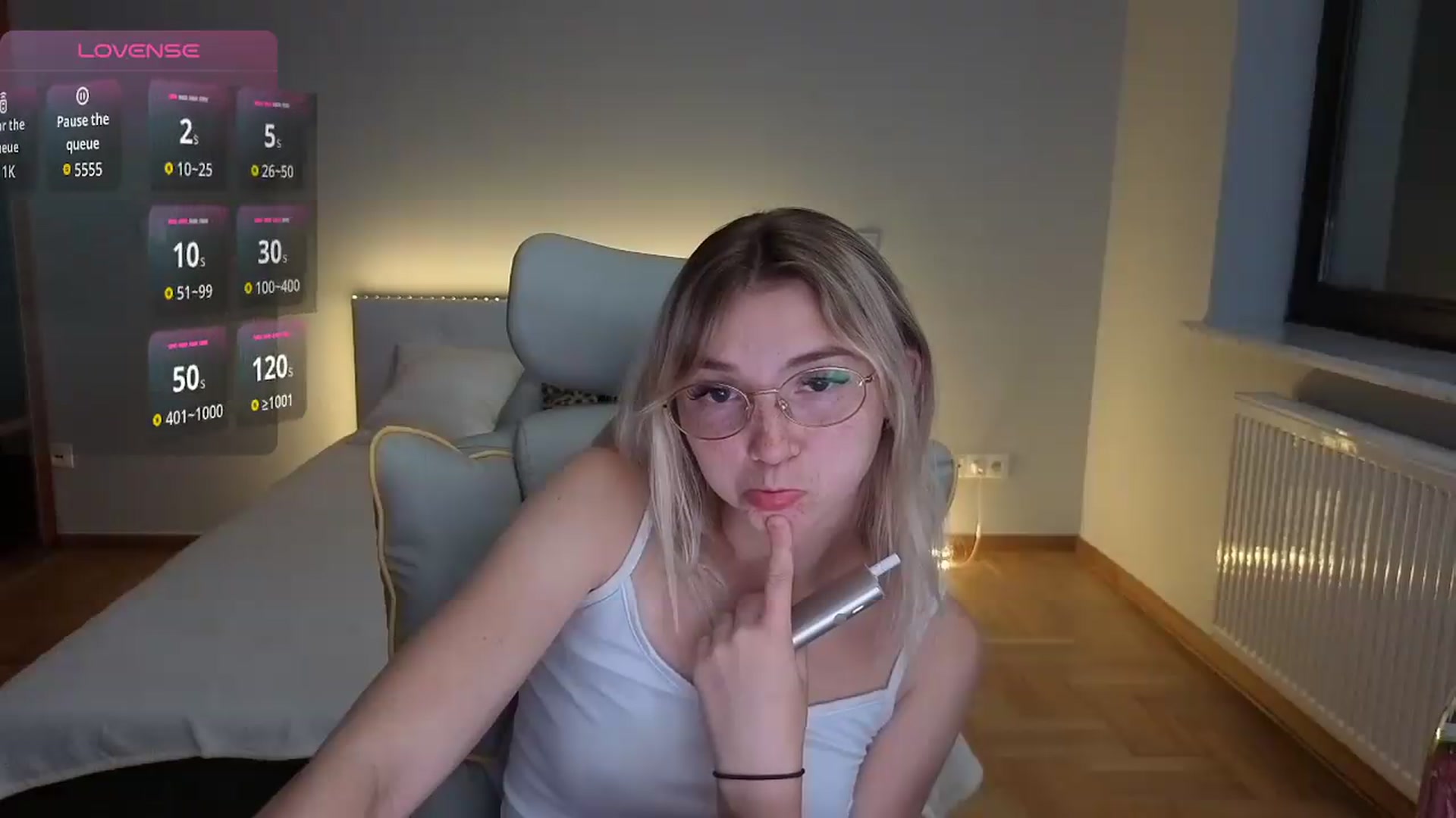 Gallery image thumbnail from Daisyy's myfreecams stream on, 08/26/2026, 20:30 image 17 of 20