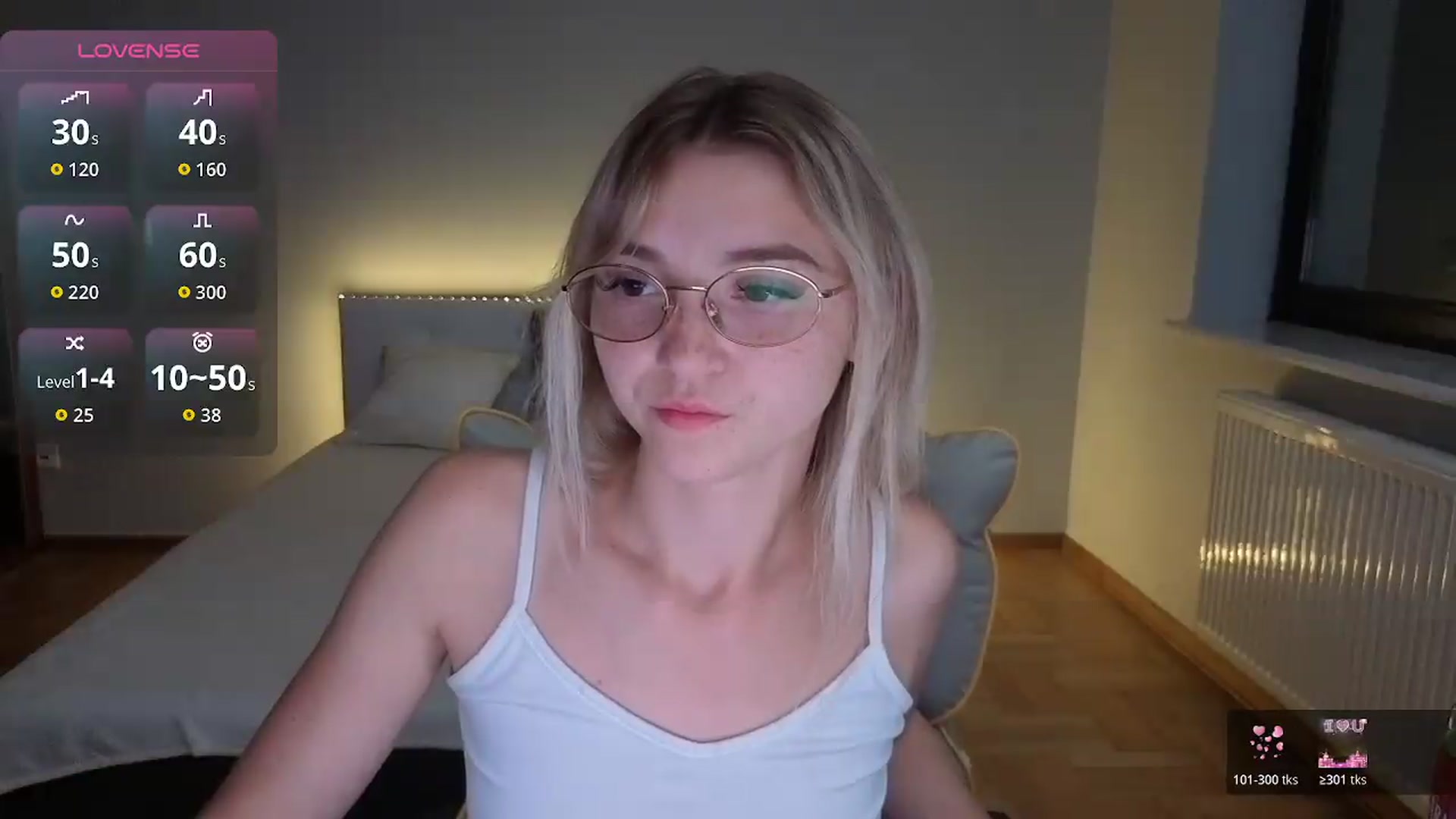 Gallery image thumbnail from Daisyy's myfreecams stream on, 08/26/2026, 21:36 image 17 of 20