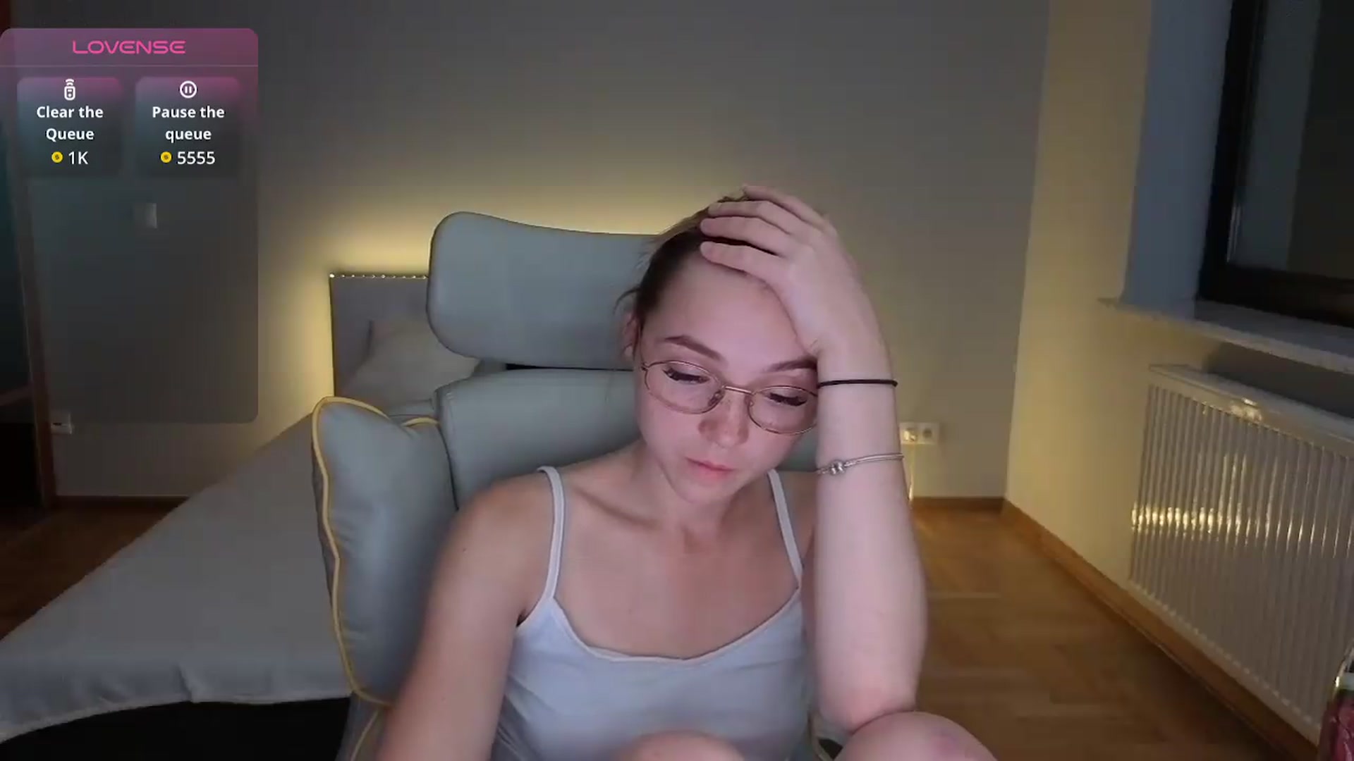 Gallery image thumbnail from Daisyy's myfreecams stream on, 08/26/2026, 21:36 image 4 of 20