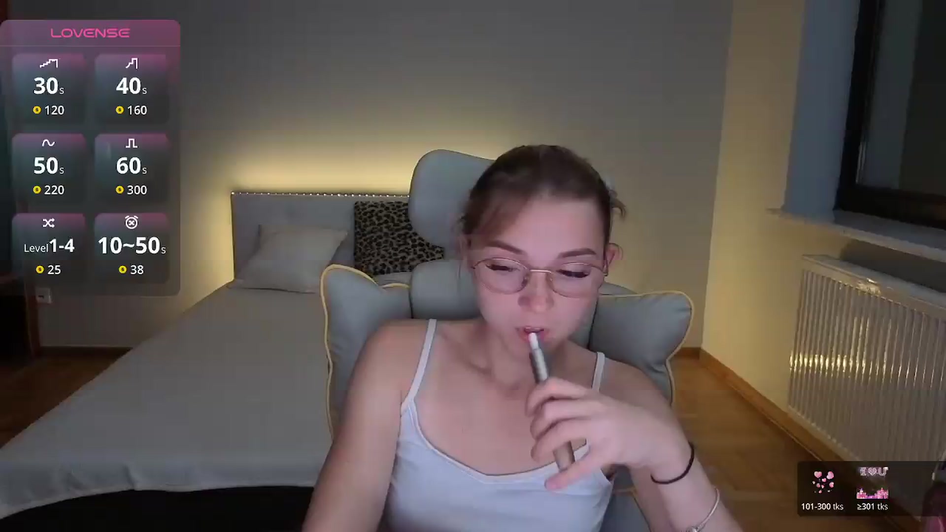 Gallery image thumbnail from Daisyy's myfreecams stream on, 08/26/2026, 21:36 image 1 of 20