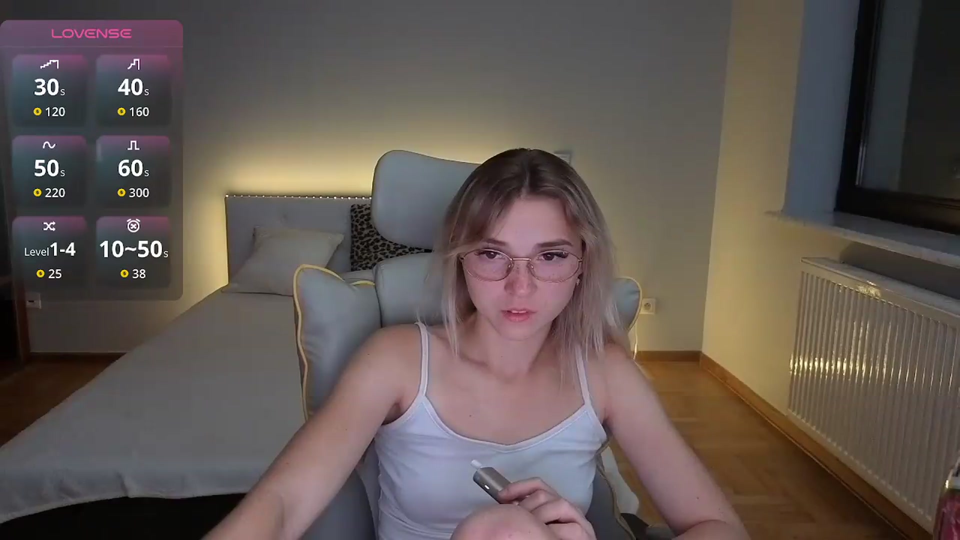 Gallery image thumbnail from Daisyy's myfreecams stream on, 08/26/2026, 21:36 image 15 of 20
