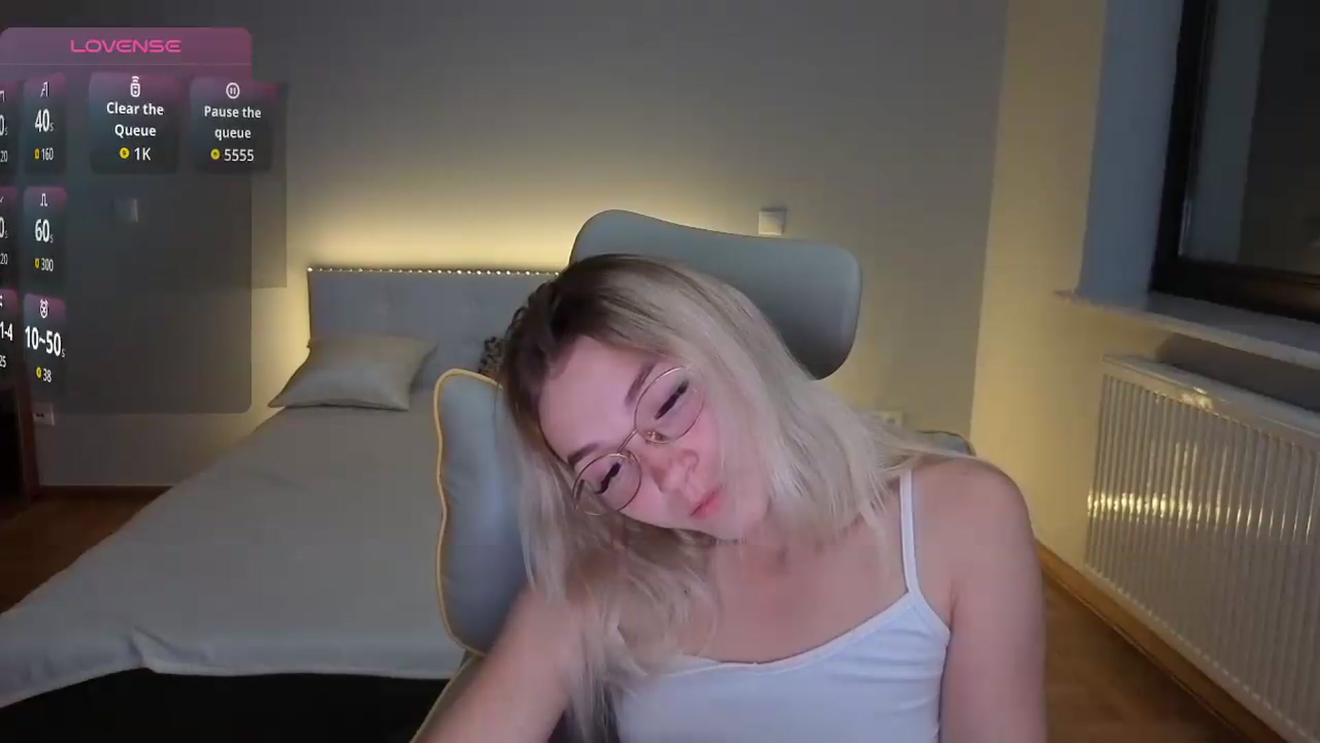 Gallery image thumbnail from Daisyy's myfreecams stream on, 08/26/2026, 23:15 image 15 of 20