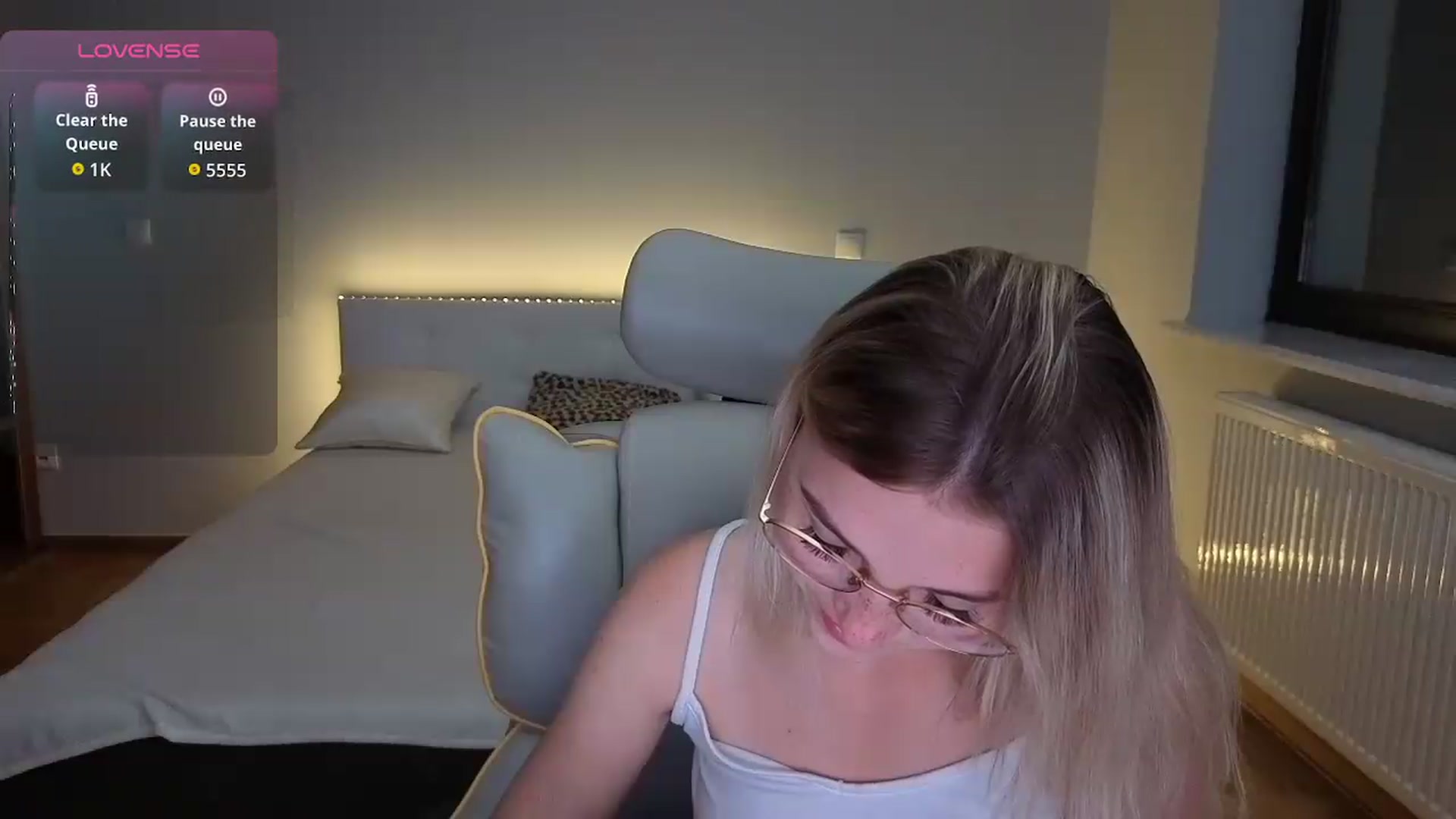 Gallery image thumbnail from Daisyy's myfreecams stream on, 08/26/2026, 23:15 image 12 of 20